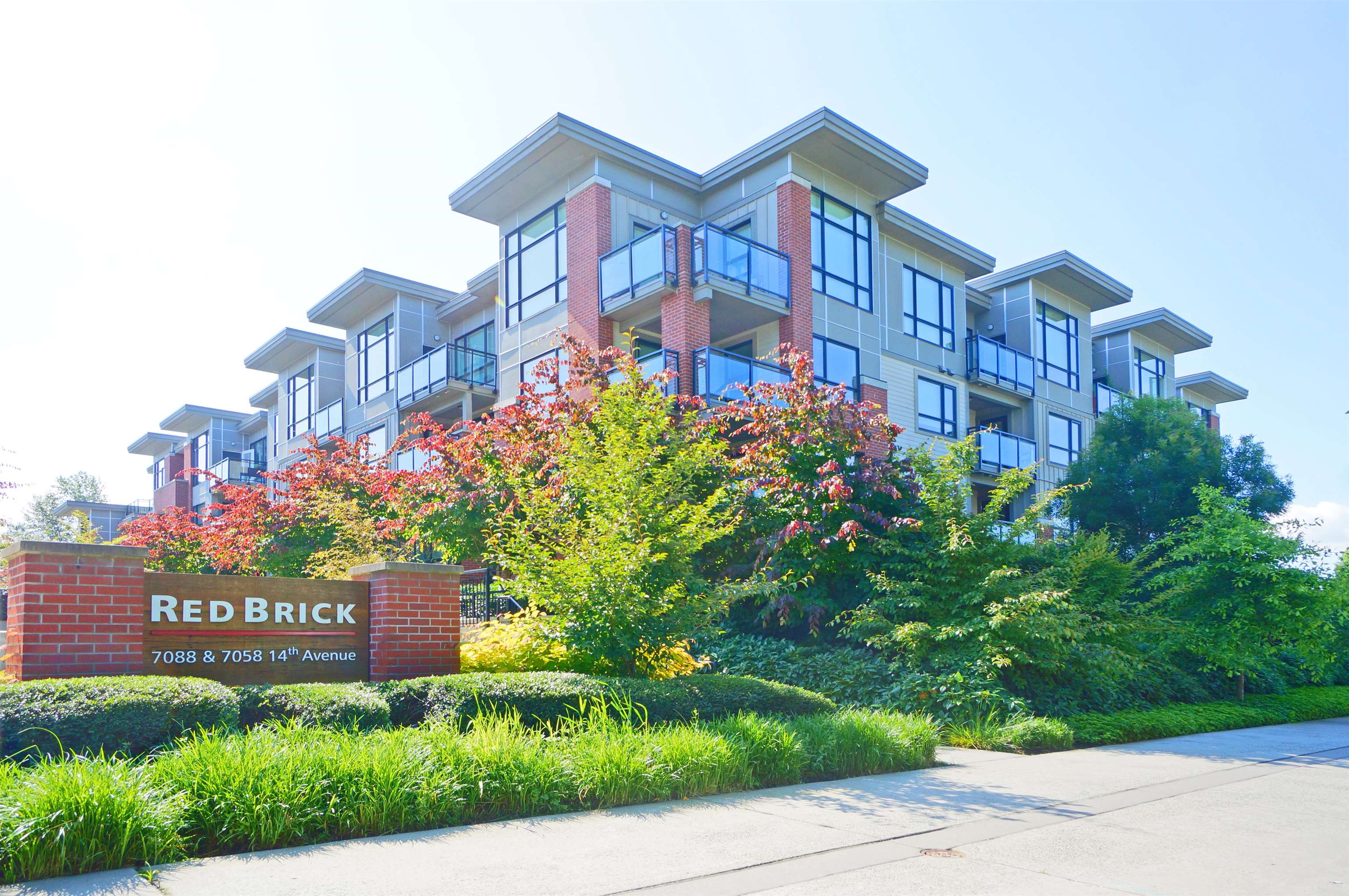 7088 14th Avenue #104, Burnaby, BC V3N 0E7