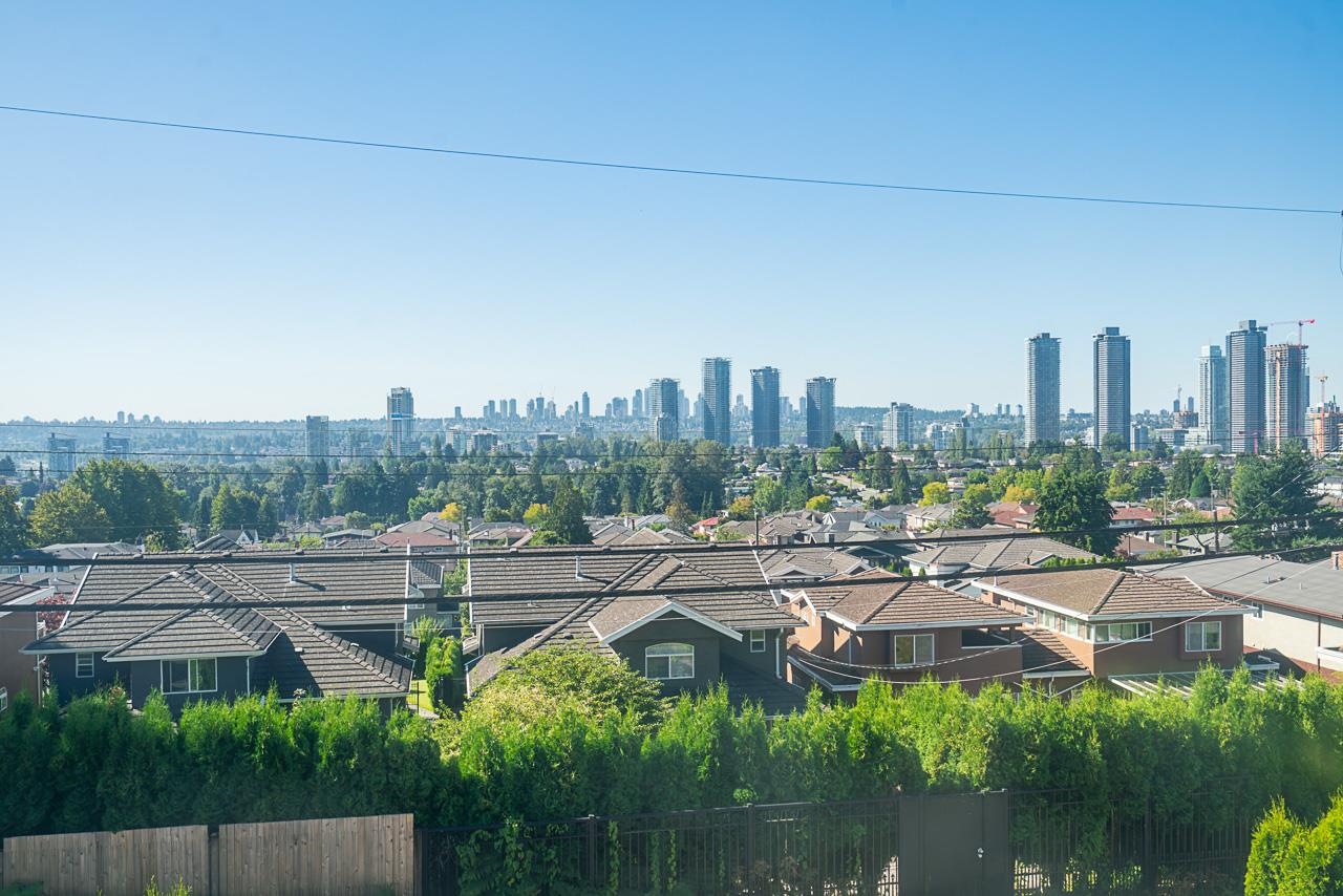 5150 Hastings Street, Burnaby, BC V5B 1P6