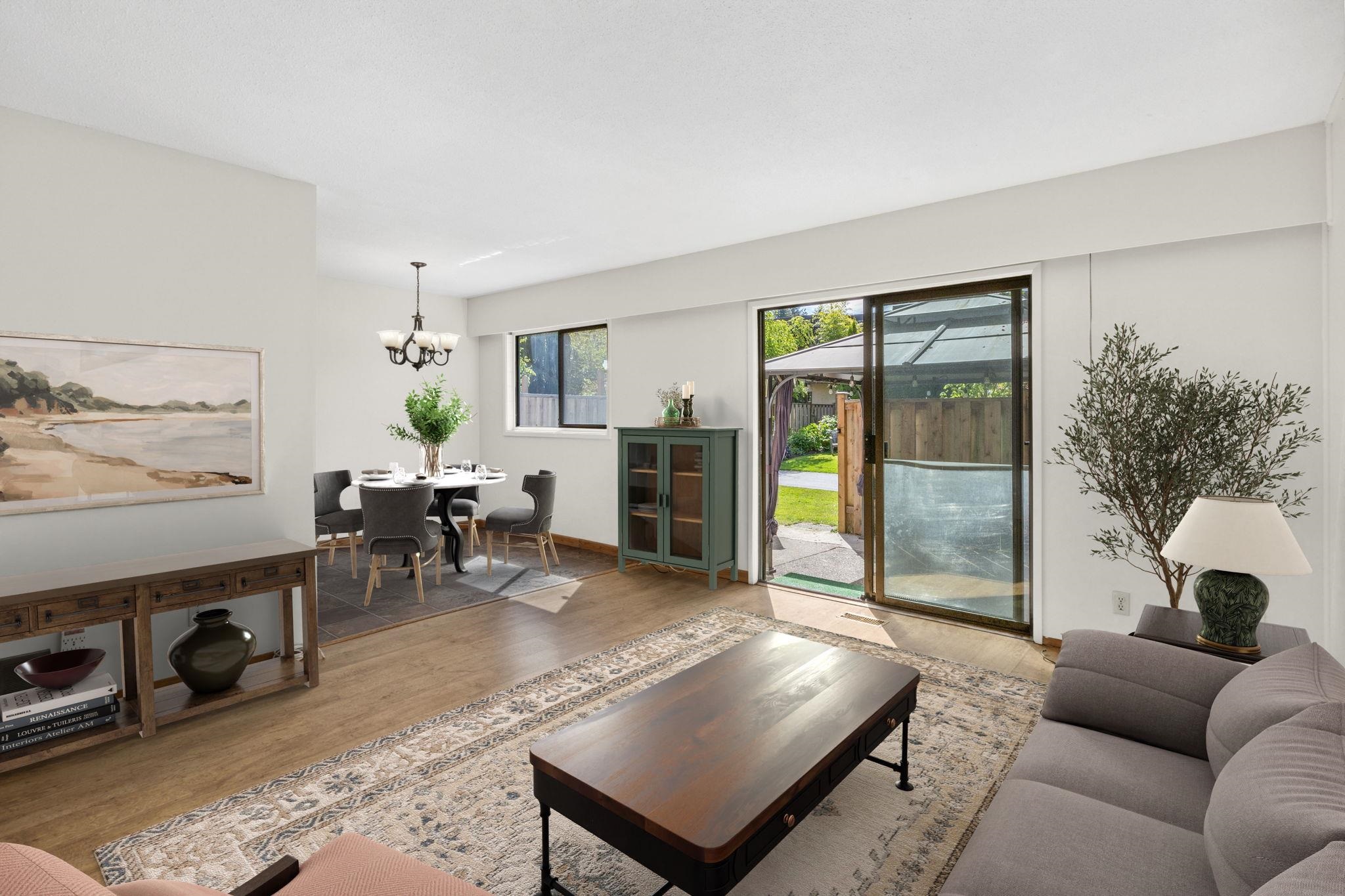 1142 Premier Street, North Vancouver, BC V7J 2H3