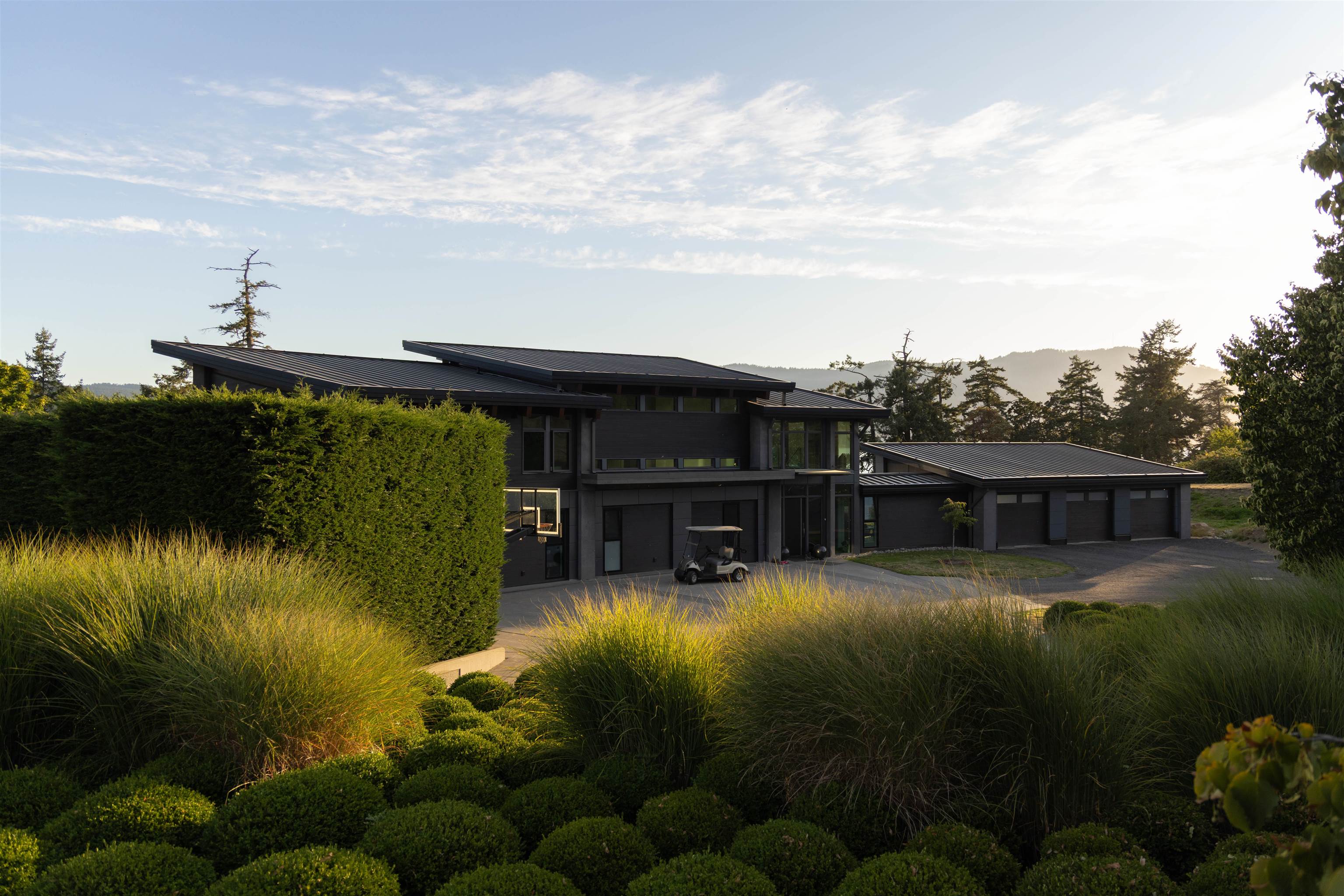 7756 W Saanich Rd, Central Saanich, BC V8M 1R8
