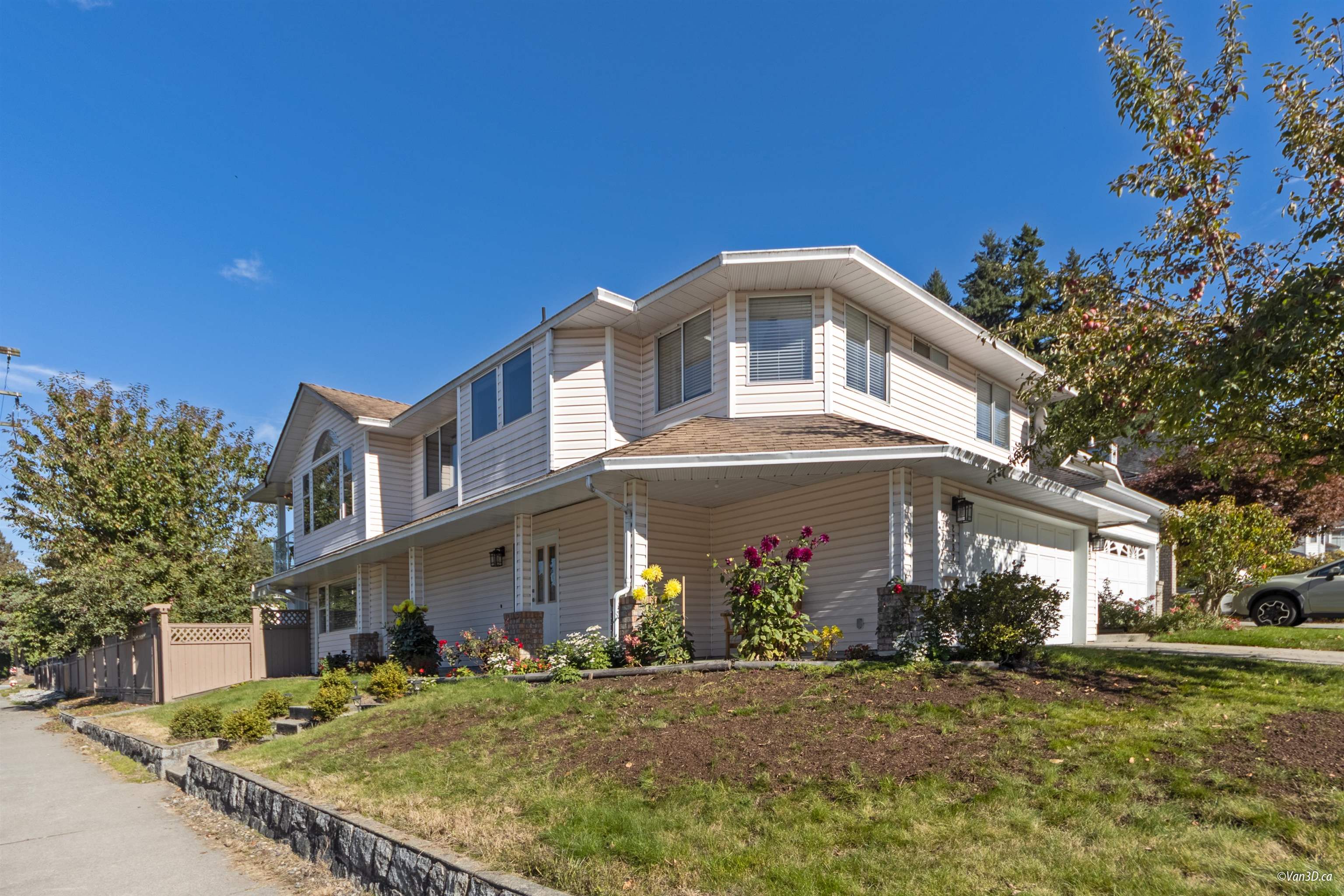 2287 Stafford Avenue, Port Coquitlam, BC V3C 4X5
