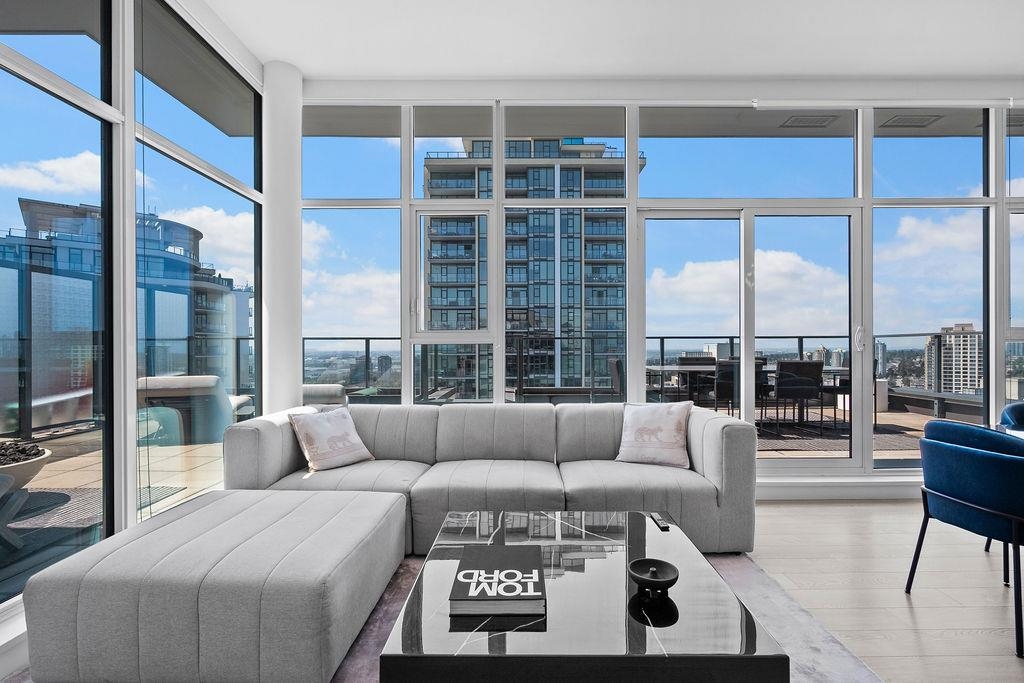 7303 Noble Lane #ph 2901, Burnaby, BC V3N 0H2