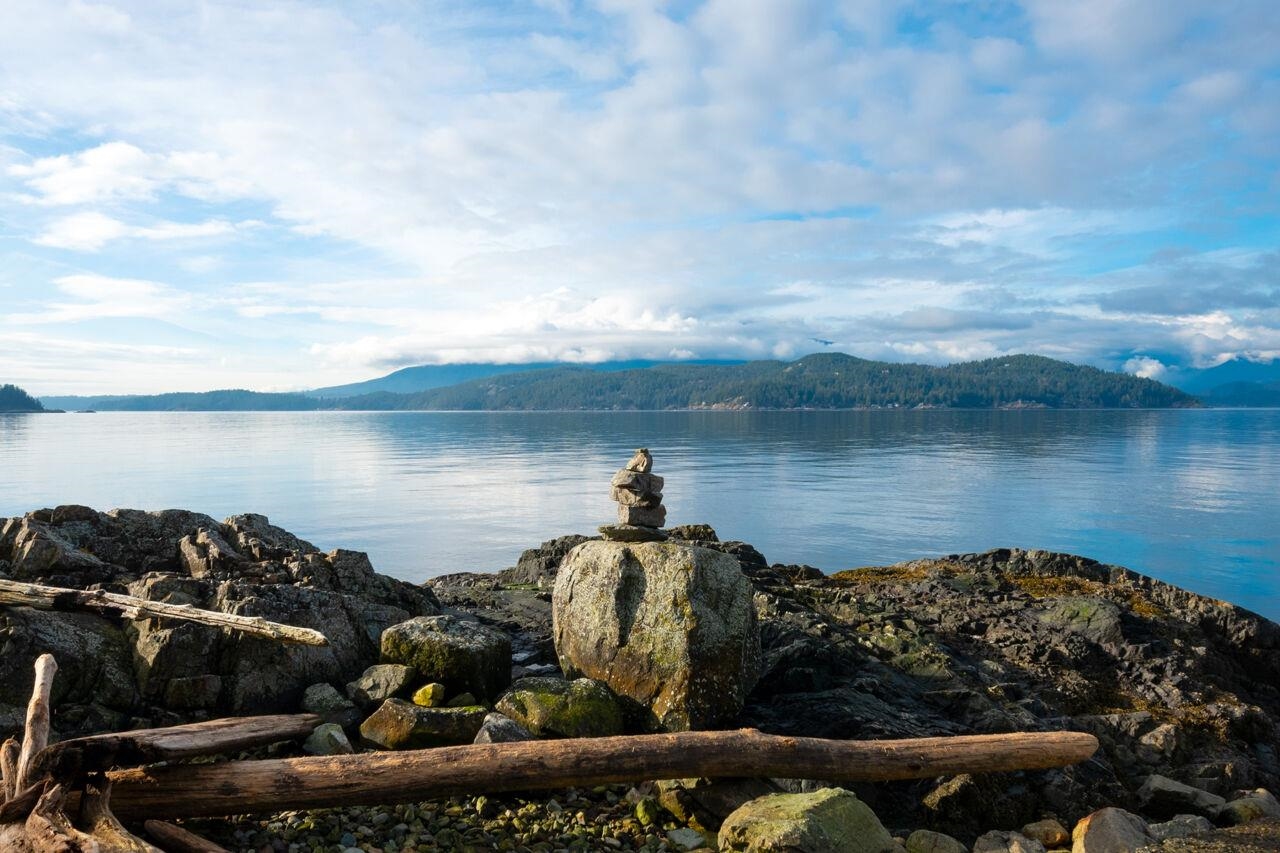 908 Clipper Place, Bowen Island, BC V0N 1G2