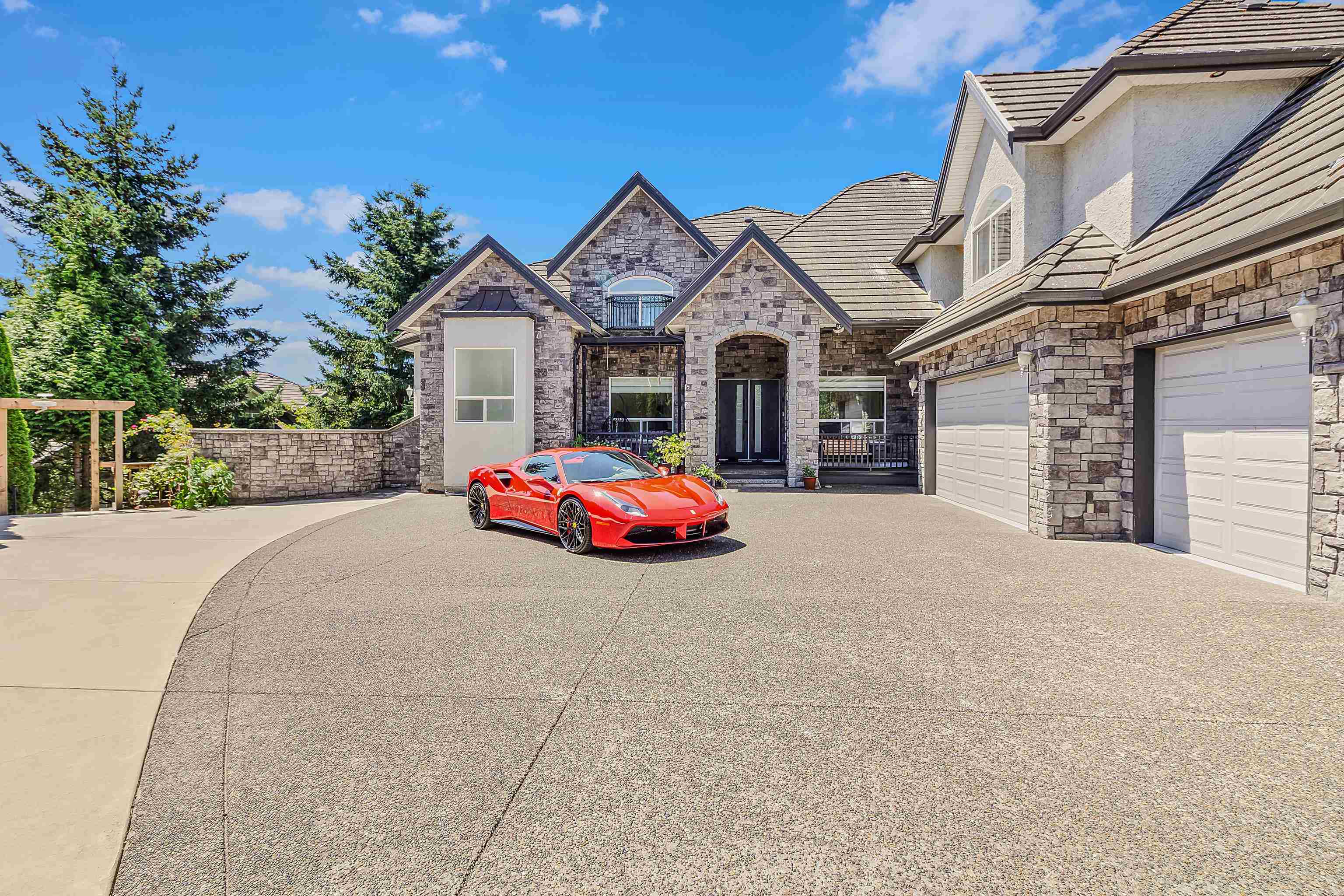 5733 Kettle Crescent West, Surrey, BC V3S 8R6