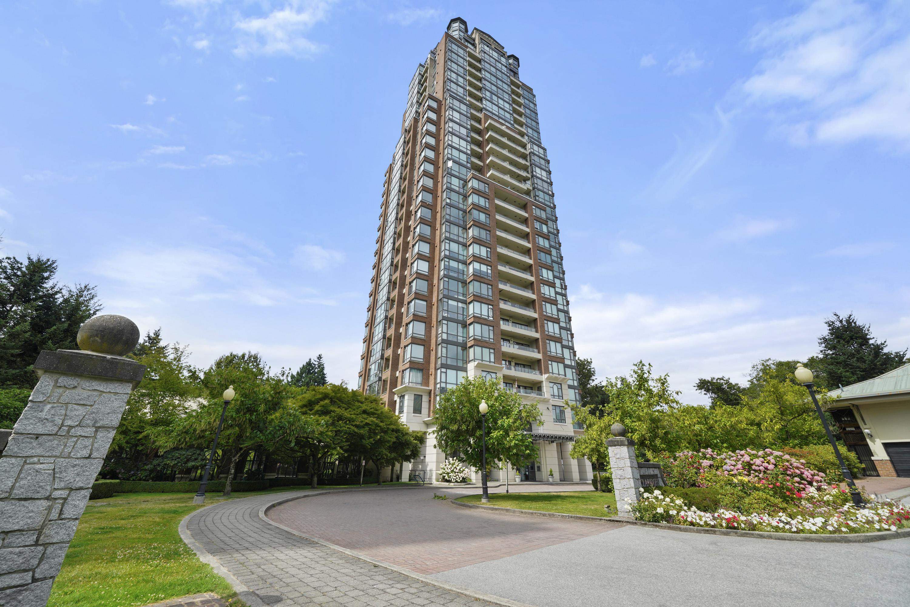 6837 Station Hill Drive #407, Burnaby, BC V3N 5B7