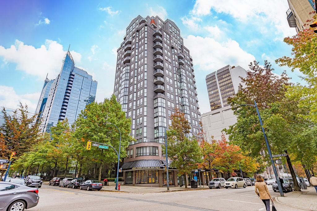 811 Helmcken Street #1702, Vancouver, BC V6Z 1B1