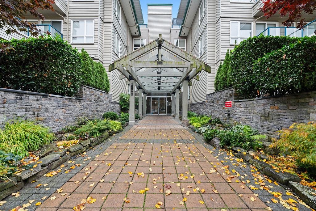 5800 Andrews Road #220, Richmond, BC V7E 6M2