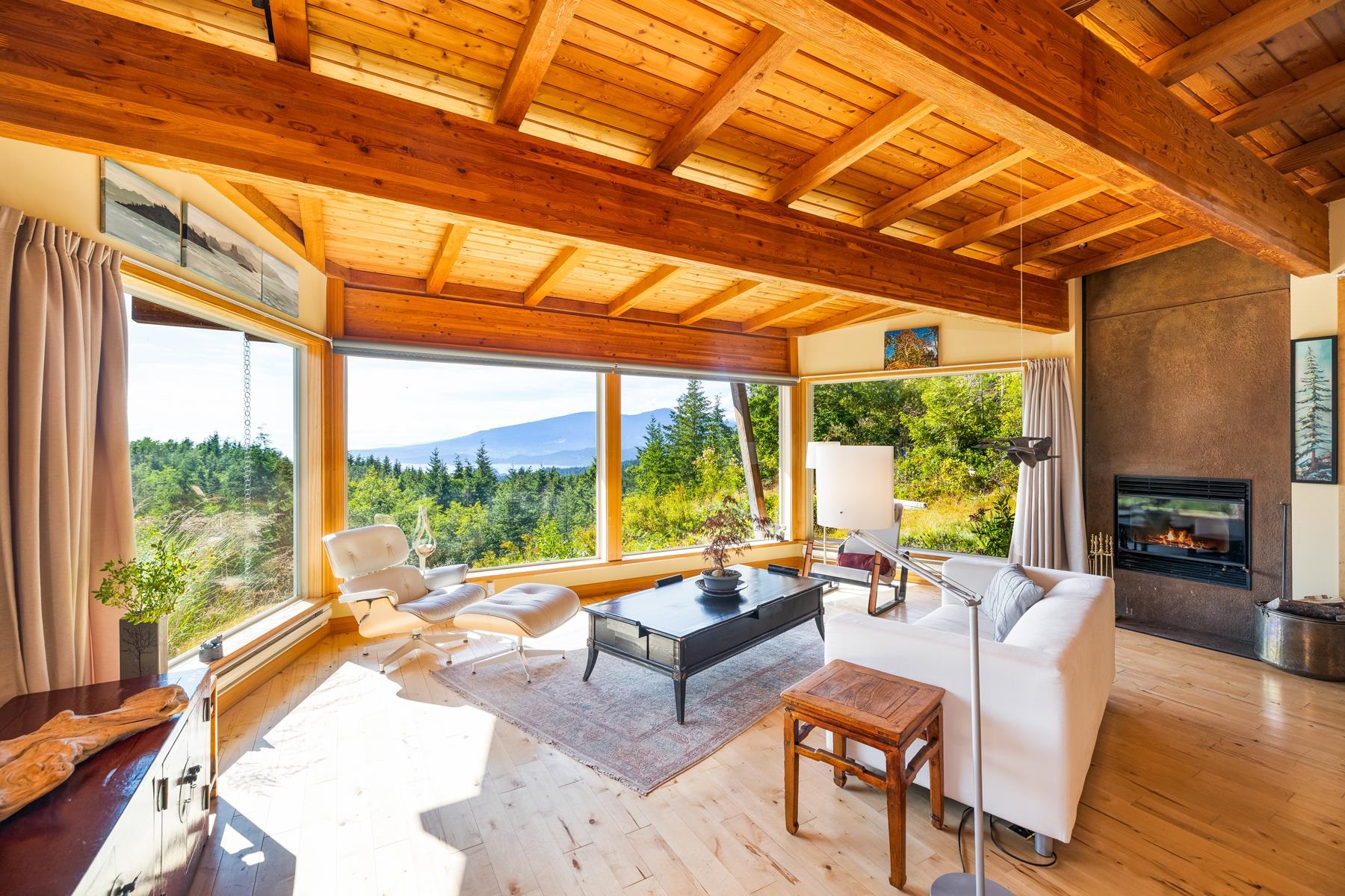 1301 Sunset Road, Bowen Island, BC V0N 1G2
