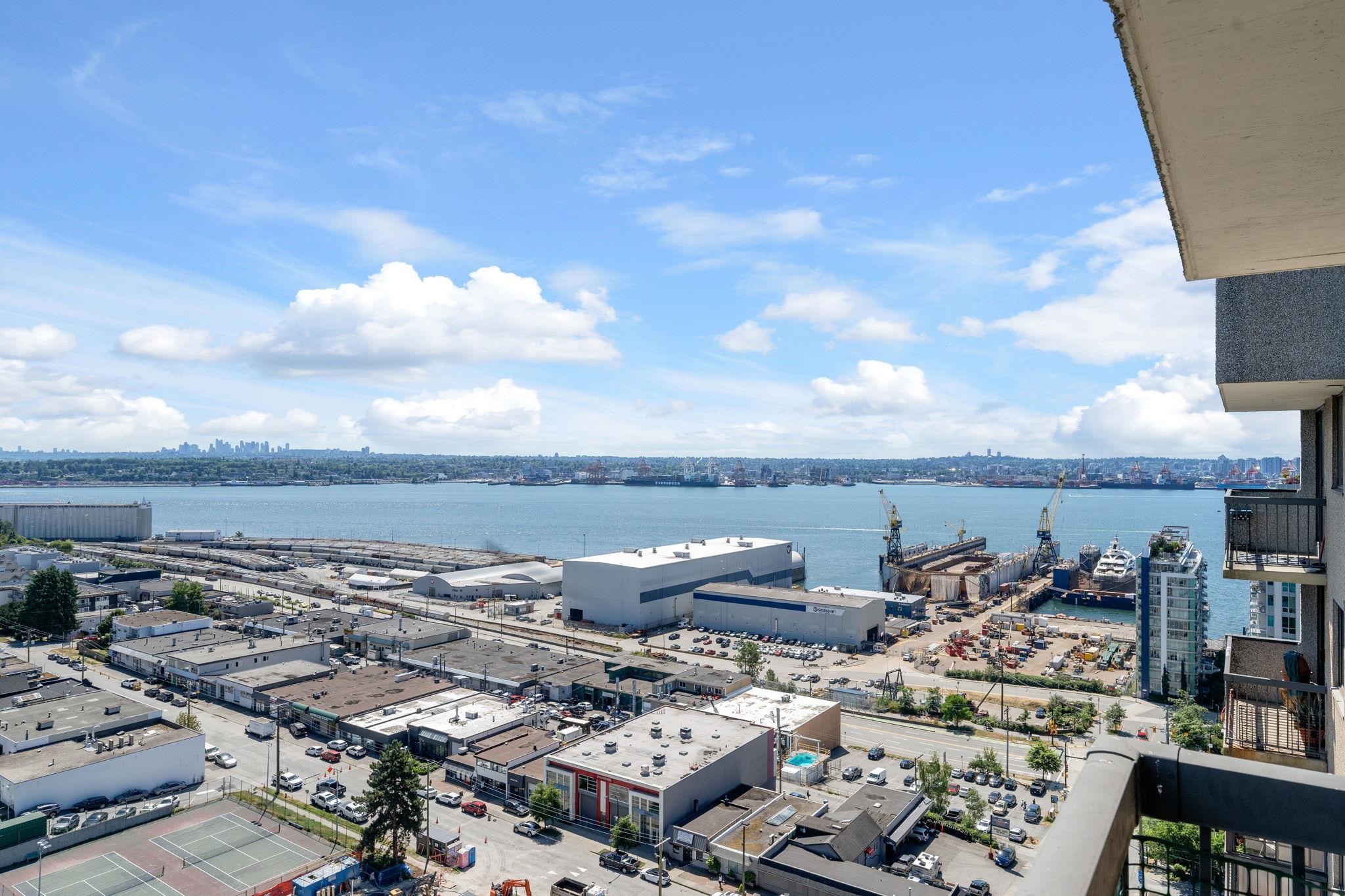 145 Saint Georges Avenue #1906, North Vancouver, BC V7L 3G8