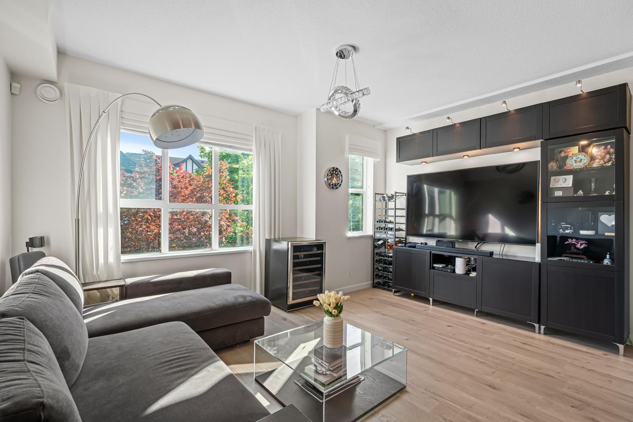 9533 Tomicki Avenue #23, Richmond, BC V6X 0E5