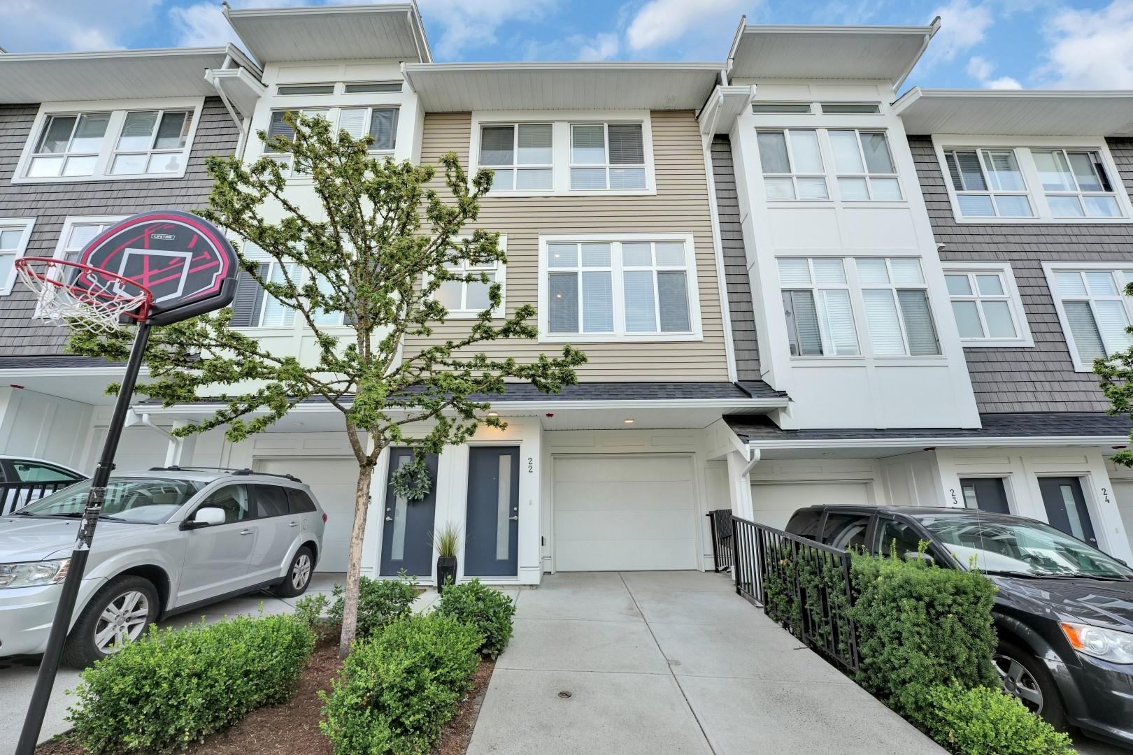 24108 104 Avenue #22, Maple Ridge, BC V2W 0J5
