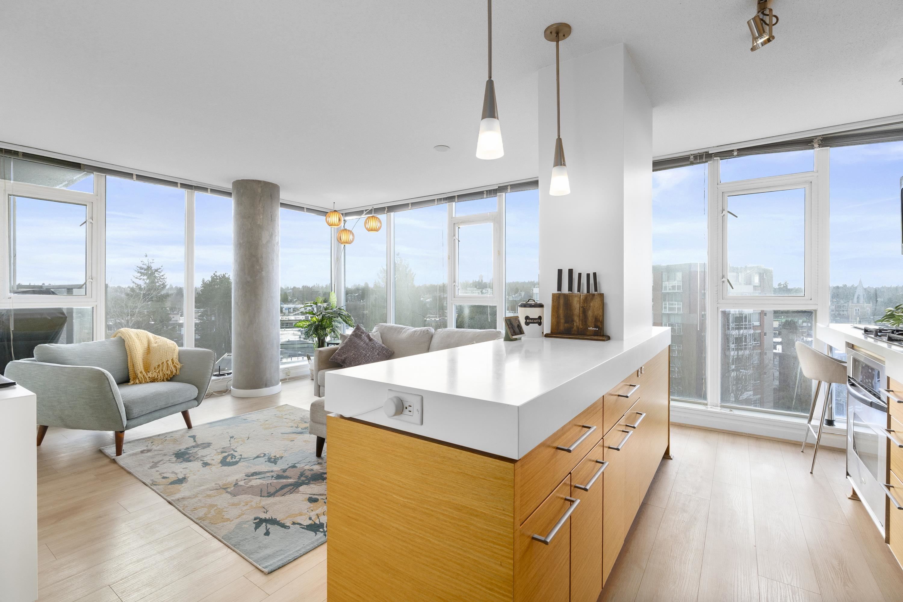 2770 Sophia Street #709, Vancouver, BC V5T 0A4