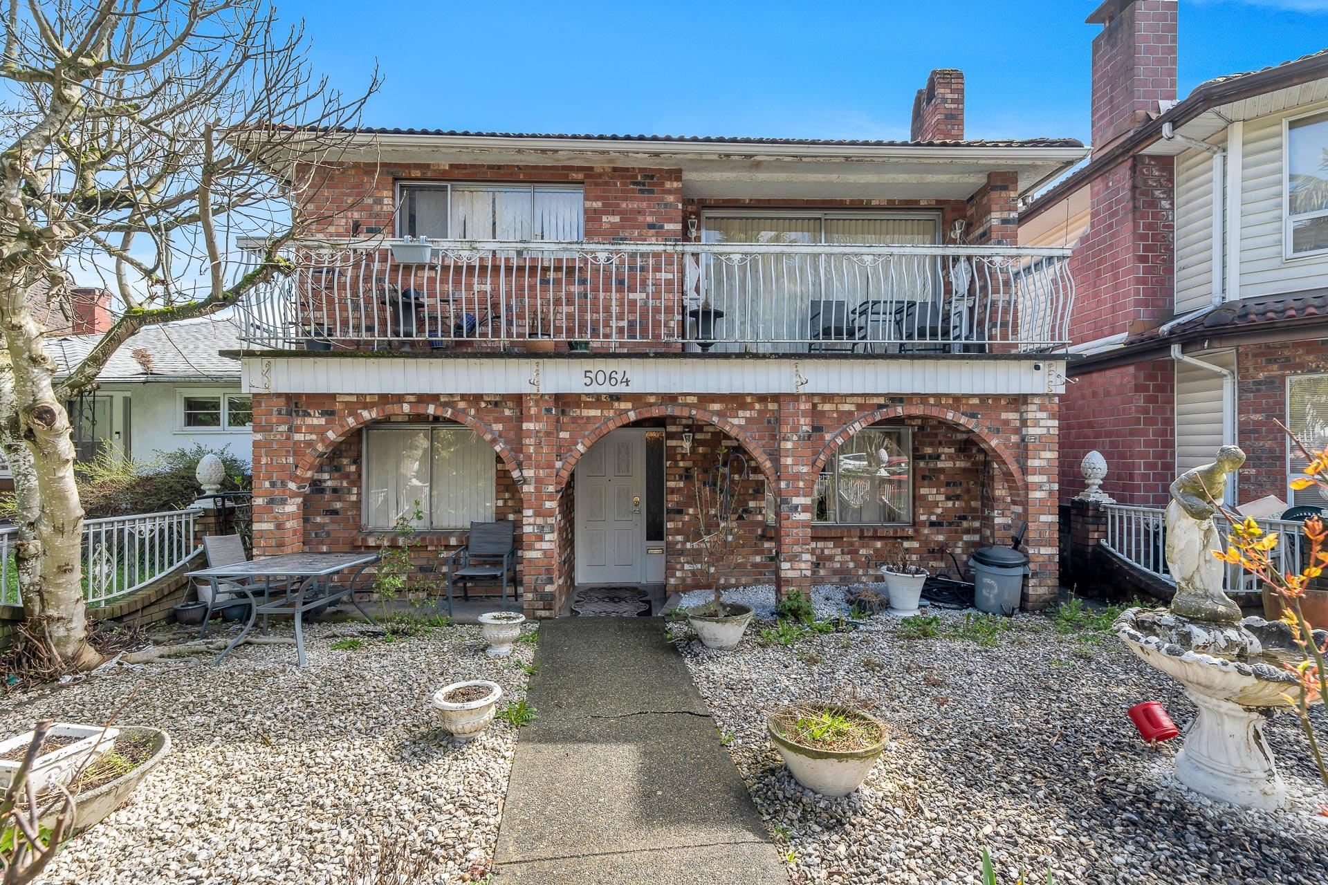 5064 Main Street, Vancouver, BC V5W 2R3