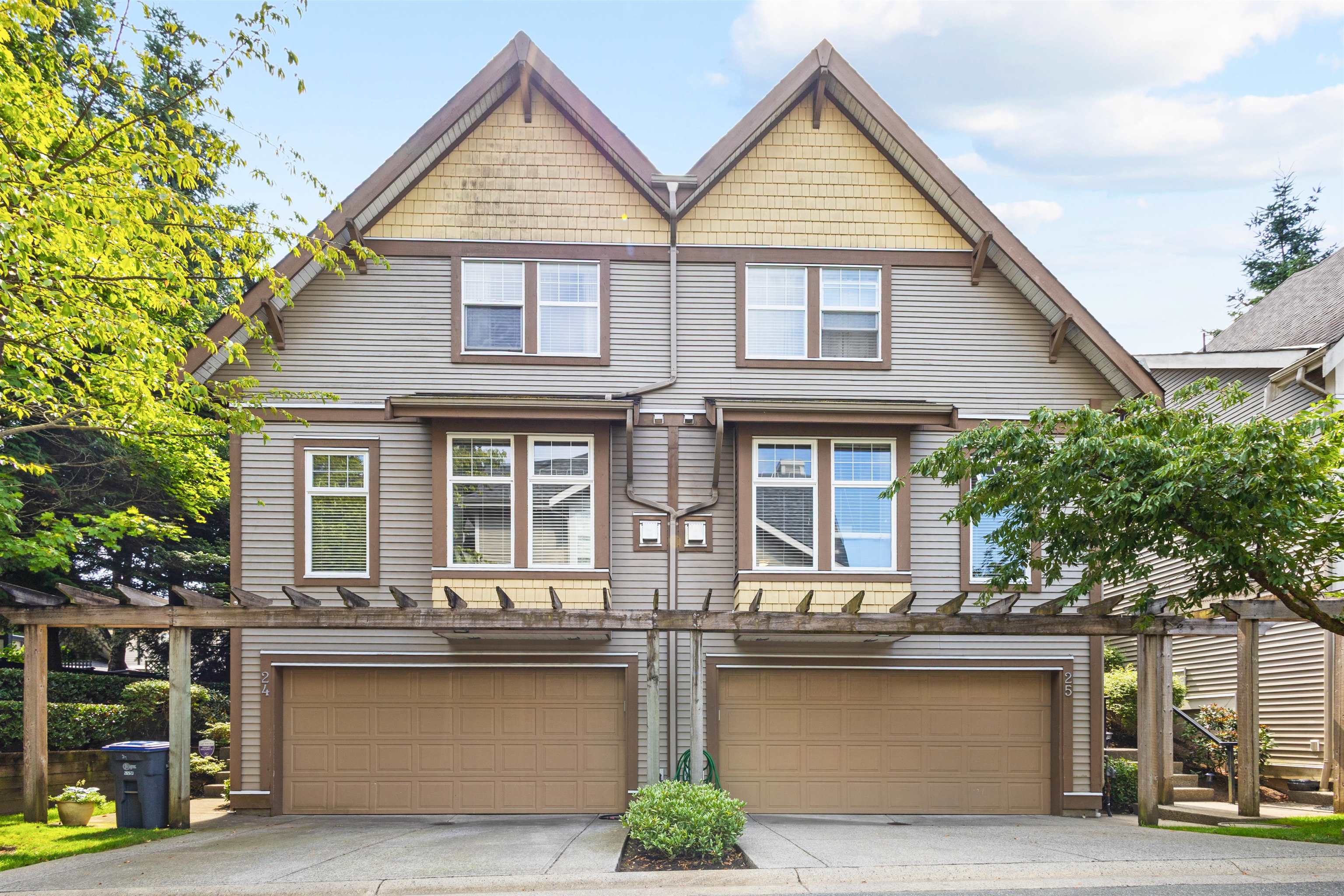 6588 188 Street #25, Surrey, BC V3S 1Z6