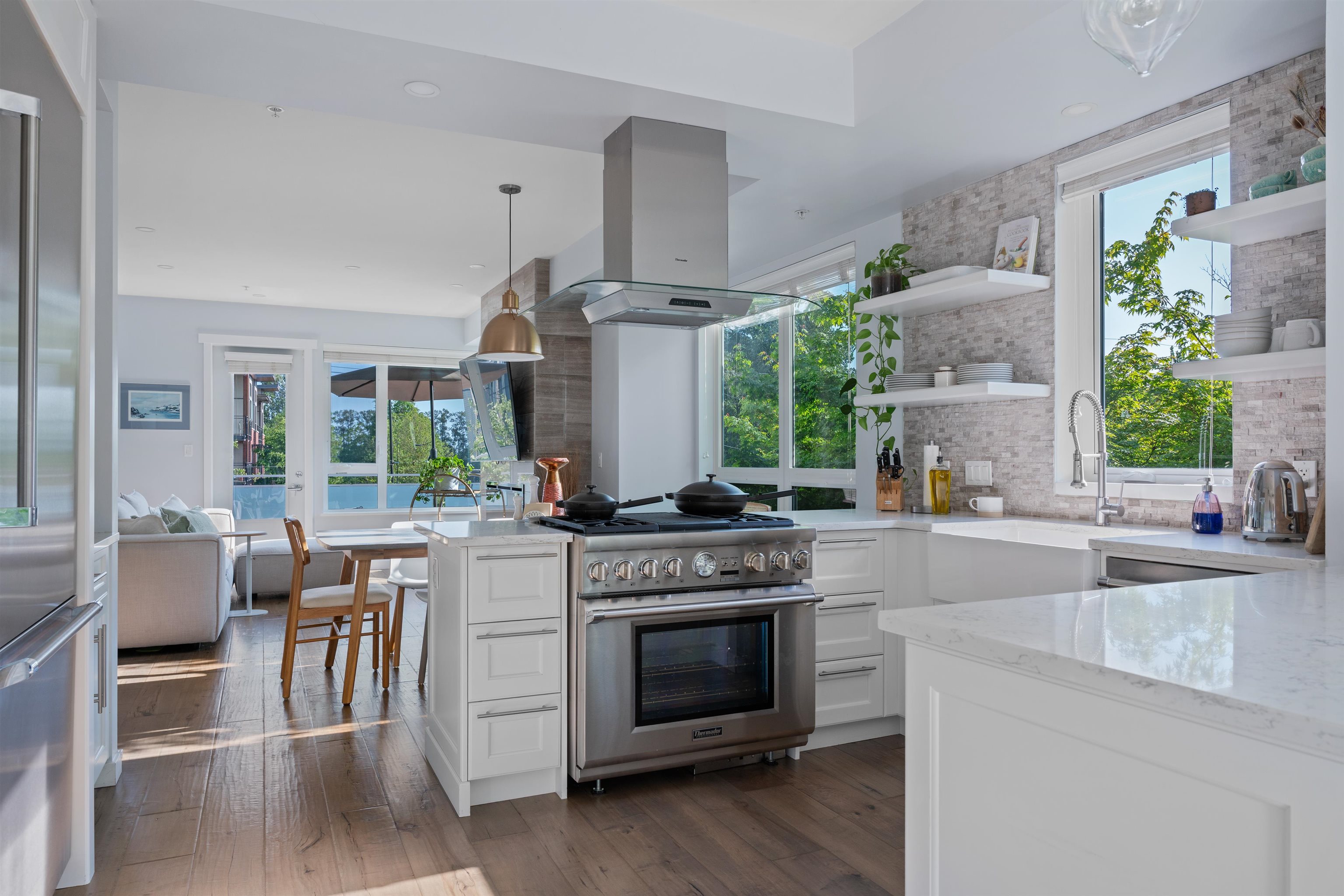 3101 East Kent Avenue North, Vancouver, BC V5S 4Y1
