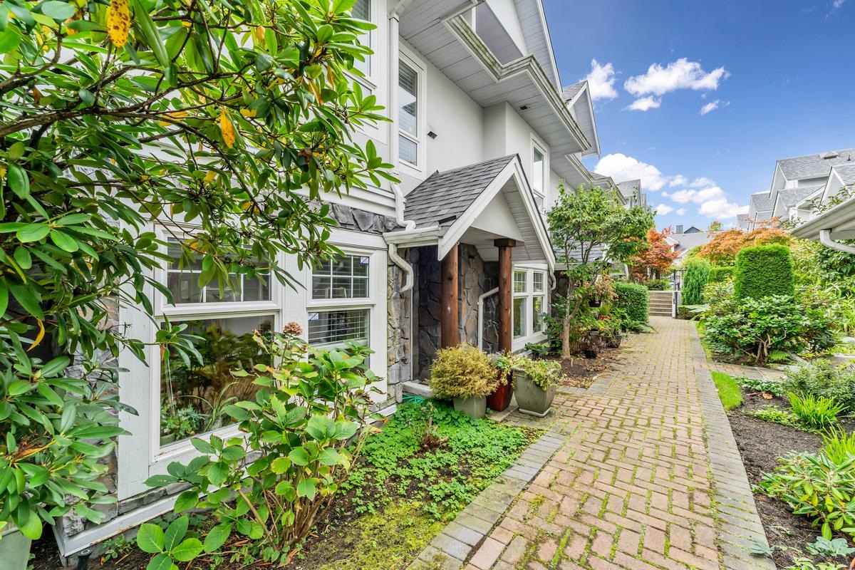 15442 16a Avenue #24, Surrey, BC V4A 1T3