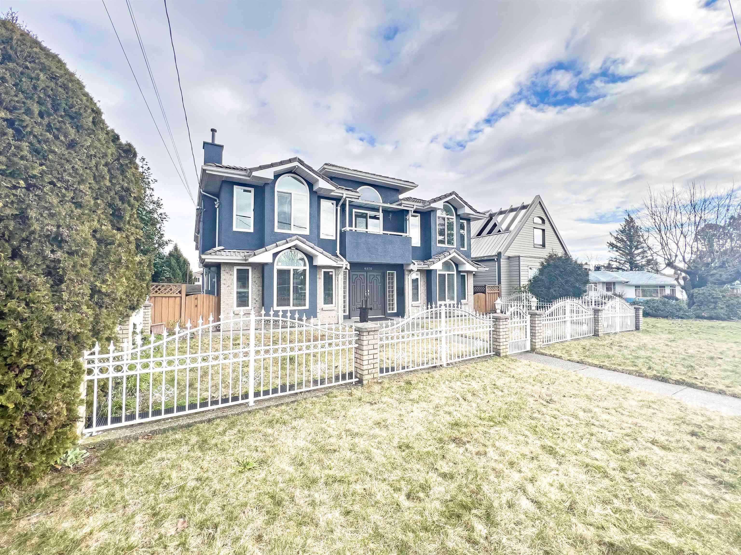 6970 Willingdon Avenue, Burnaby, BC V5J 3R2