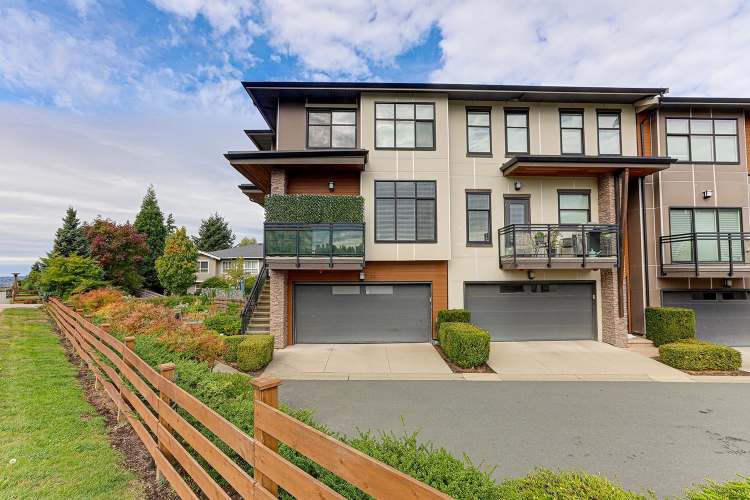 2687 158 Street #23, Surrey, BC V3Z 6V3