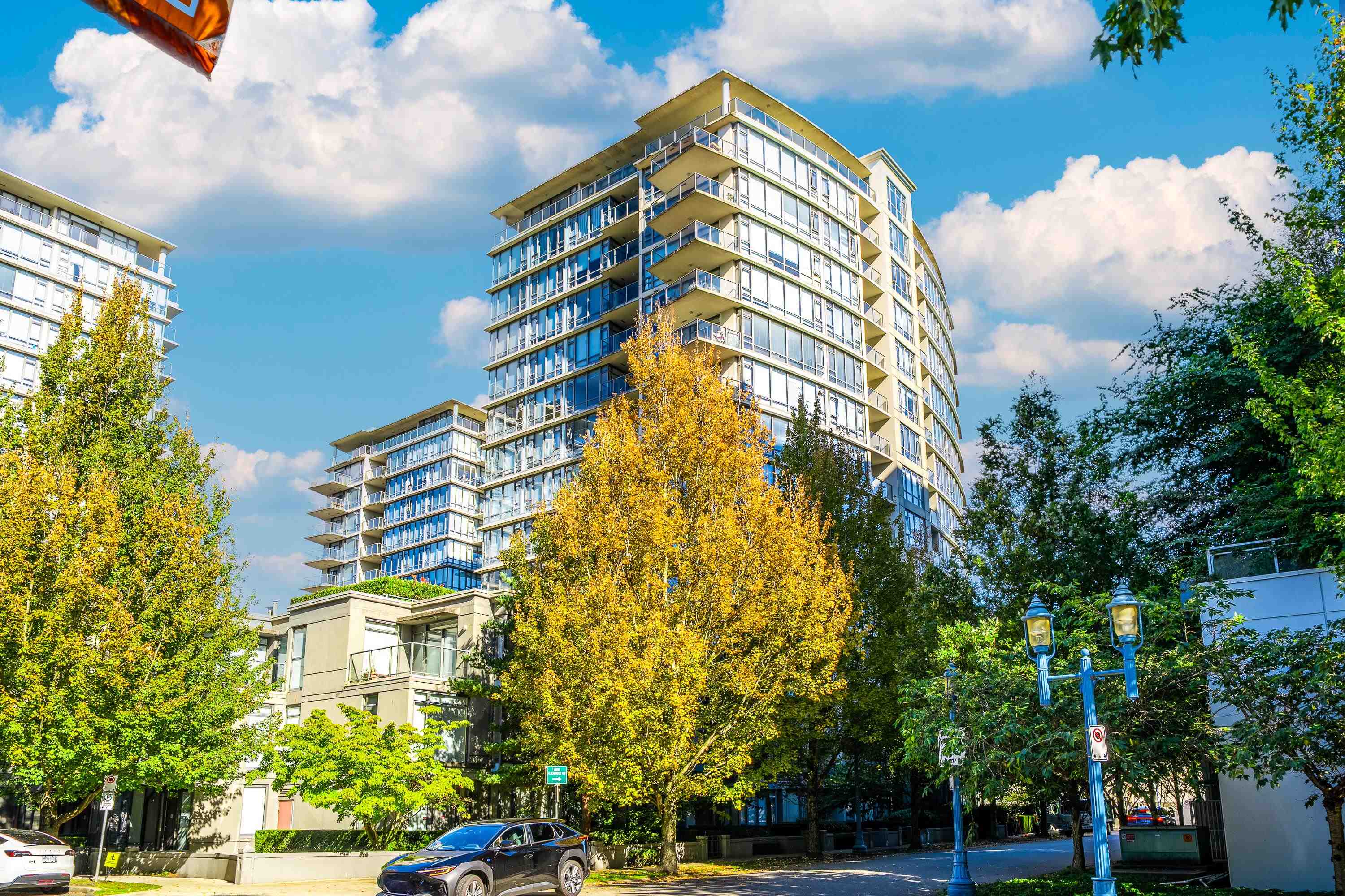 6888 Alderbridge Way #1106, Richmond, BC V6X 0A7