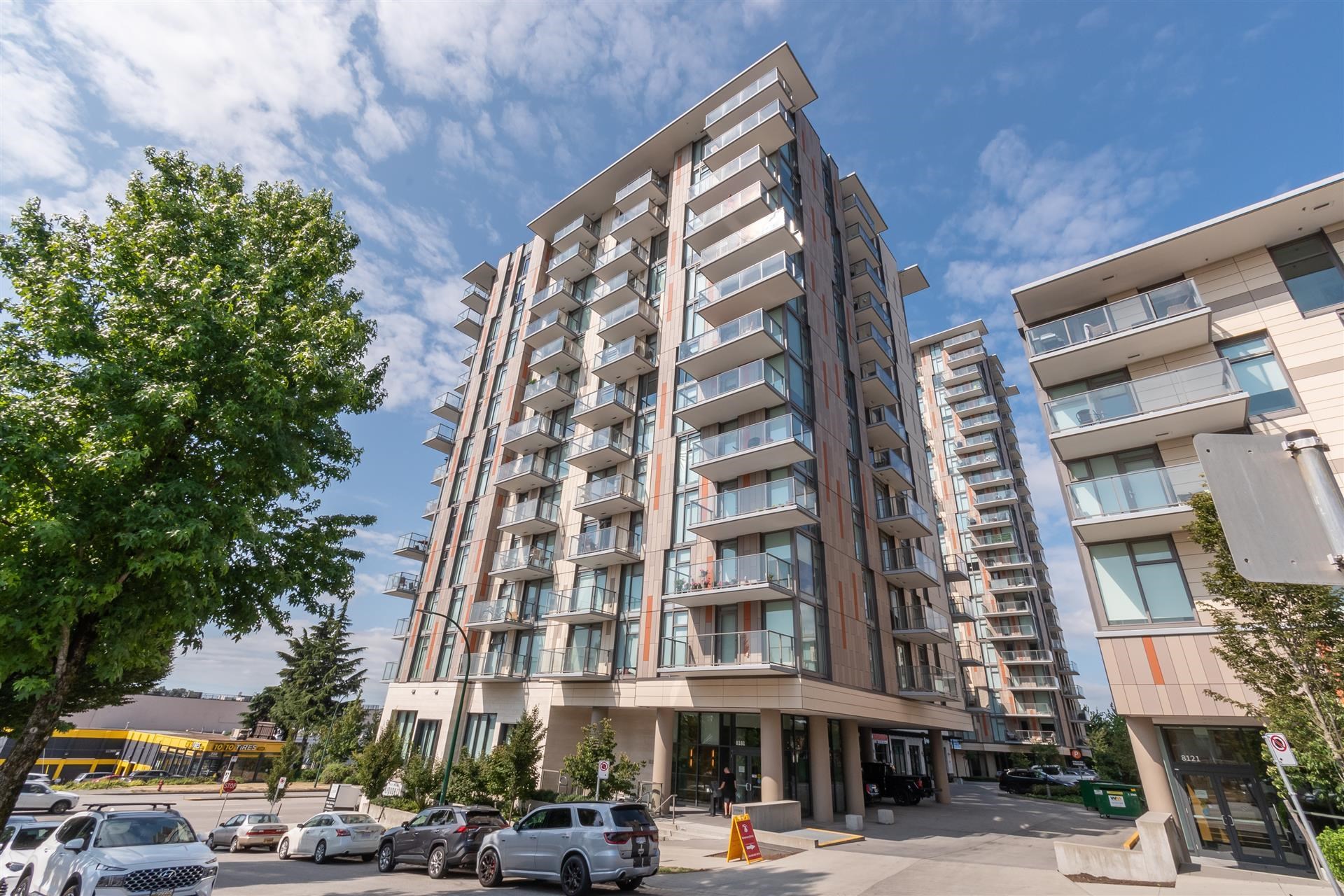 8181 Chester Street #102, Vancouver, BC V5X 0J9