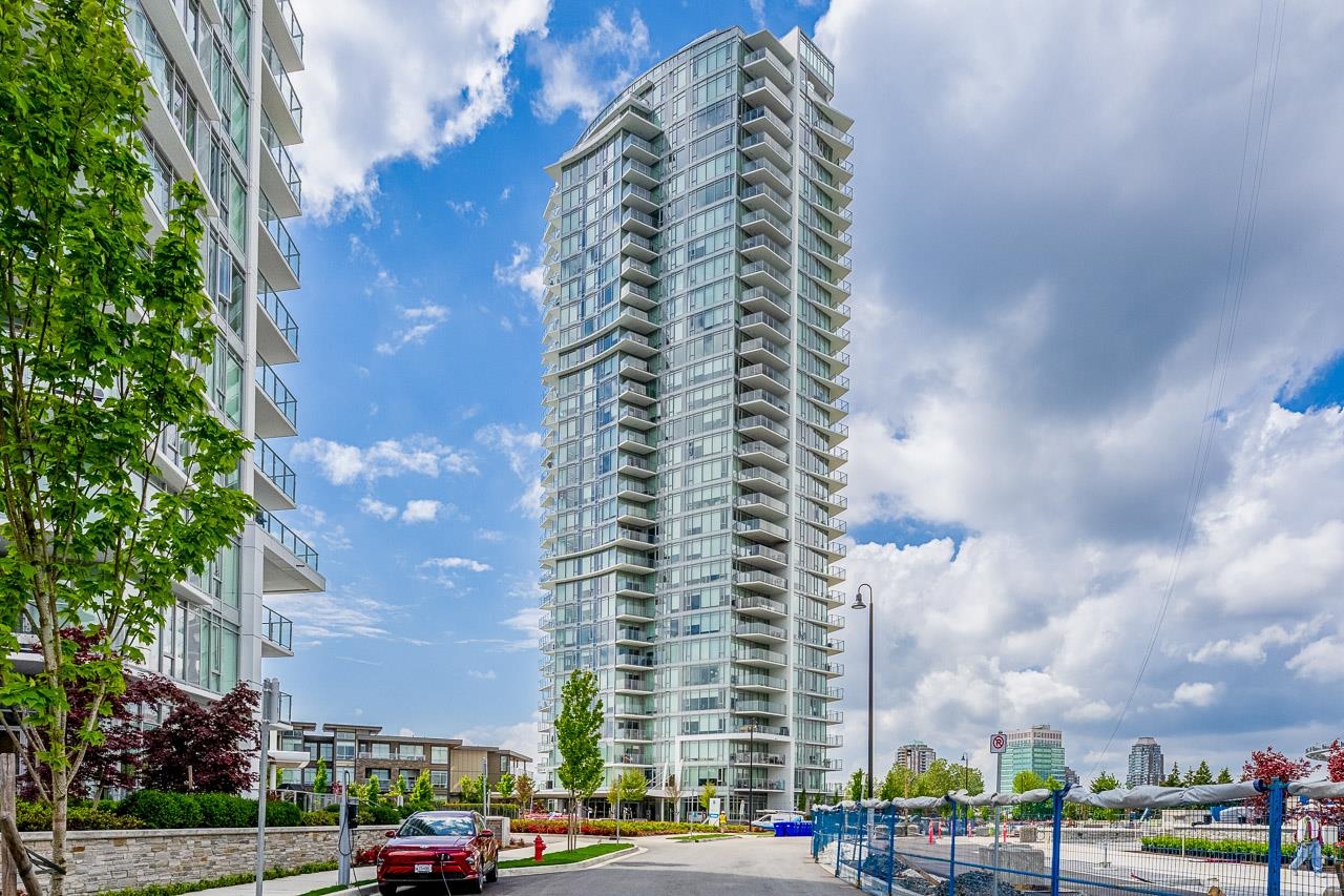 7683 Park Cres #1008, Burnaby, BC V3N 0J3