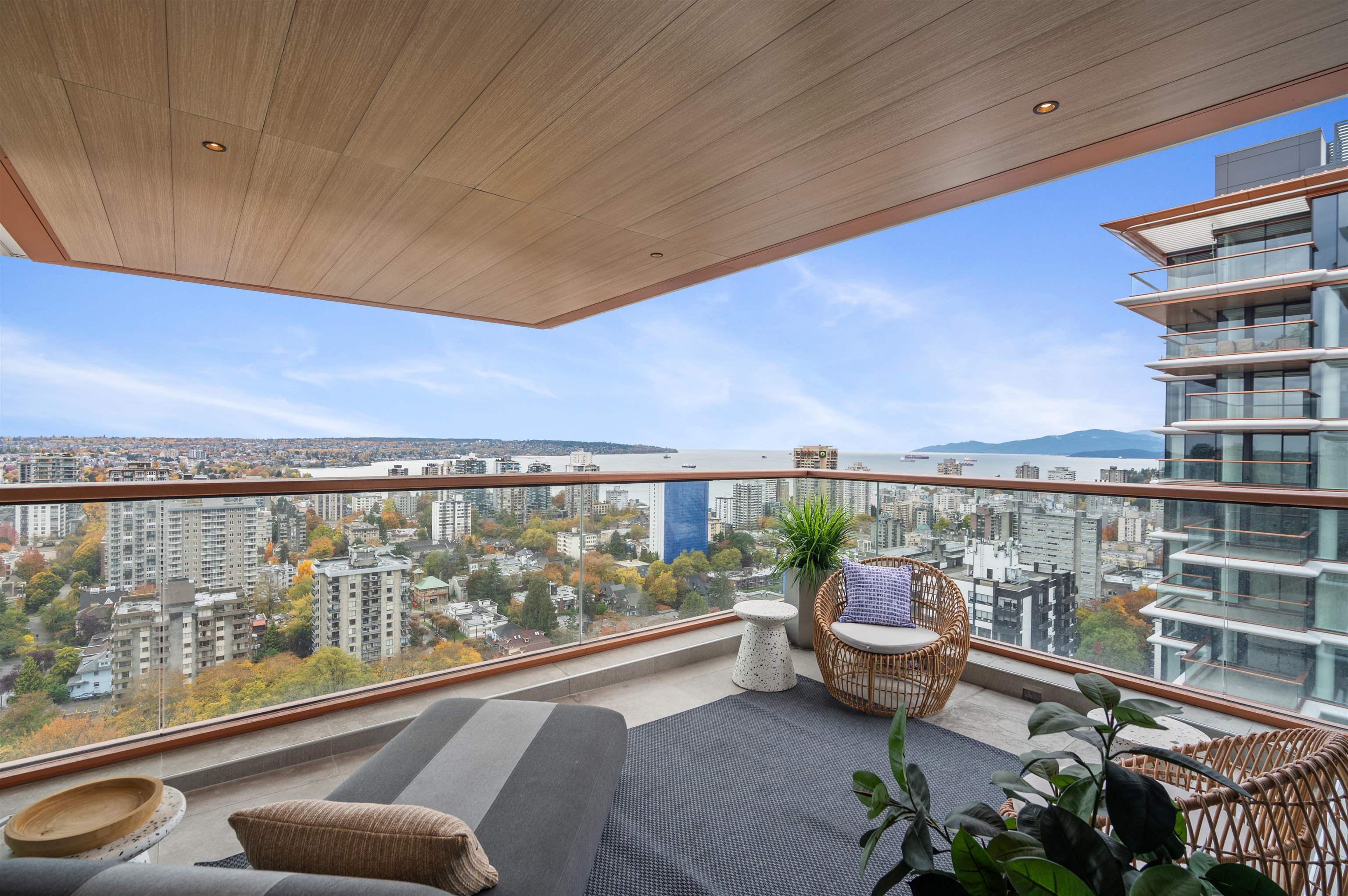 1408 Robson Street #2901, Vancouver, BC V6G 1B9