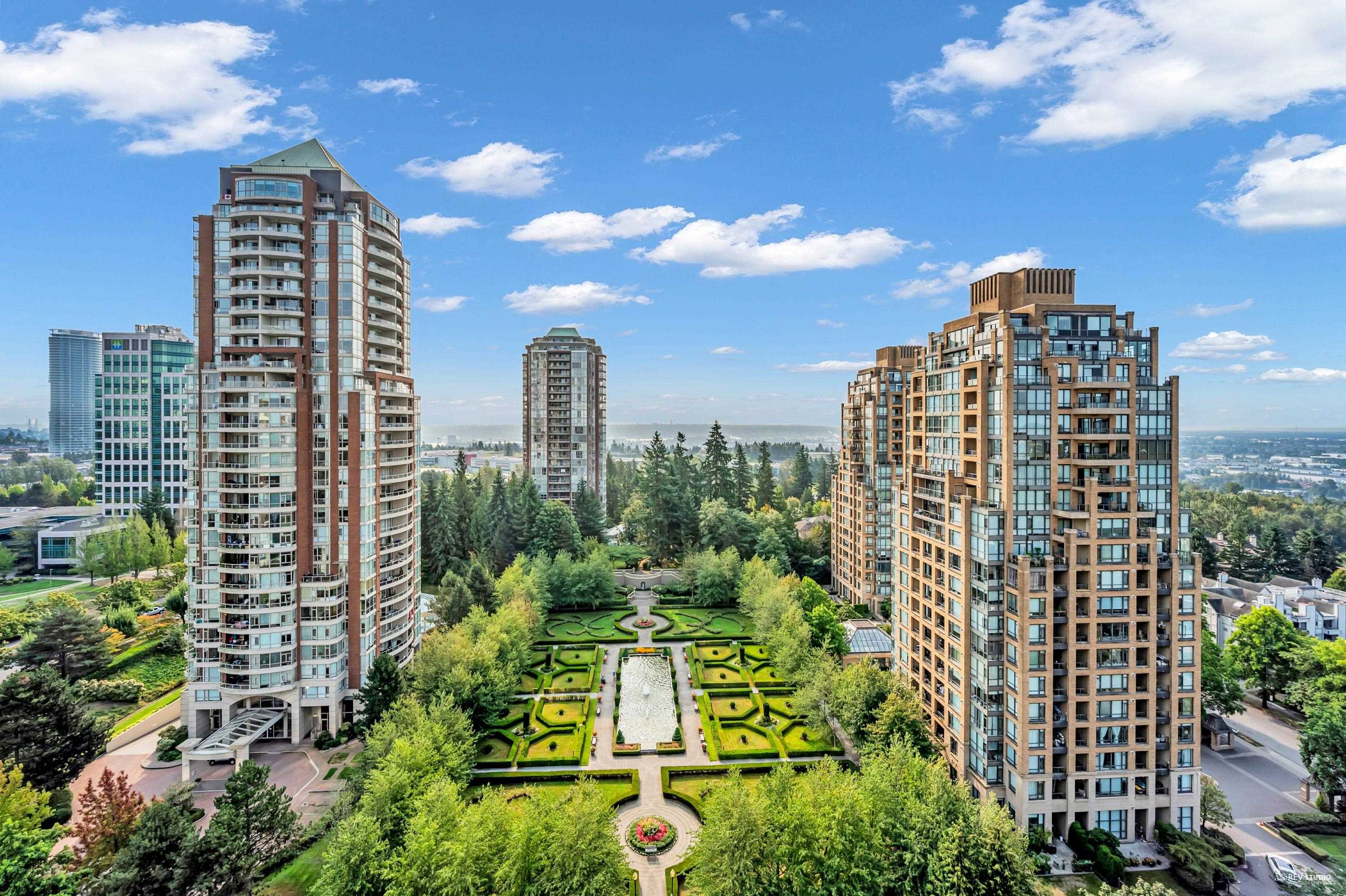 6833 Station Hill Drive #1701, Burnaby, BC V3N 5E1