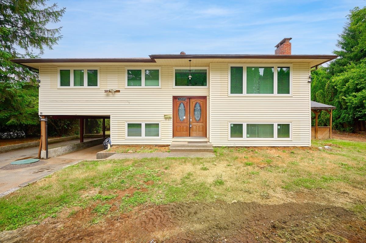 128 Avenue, Maple Ridge, BC V2X 4R7