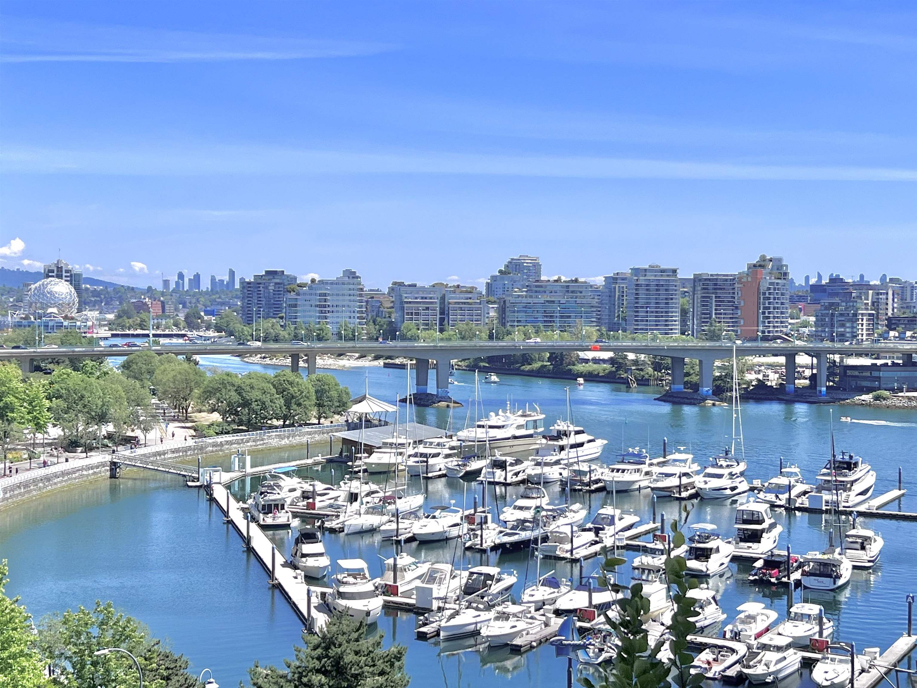 306-1201 Marinaside Crescent #1002, Vancouver, BC V6Z 2V2