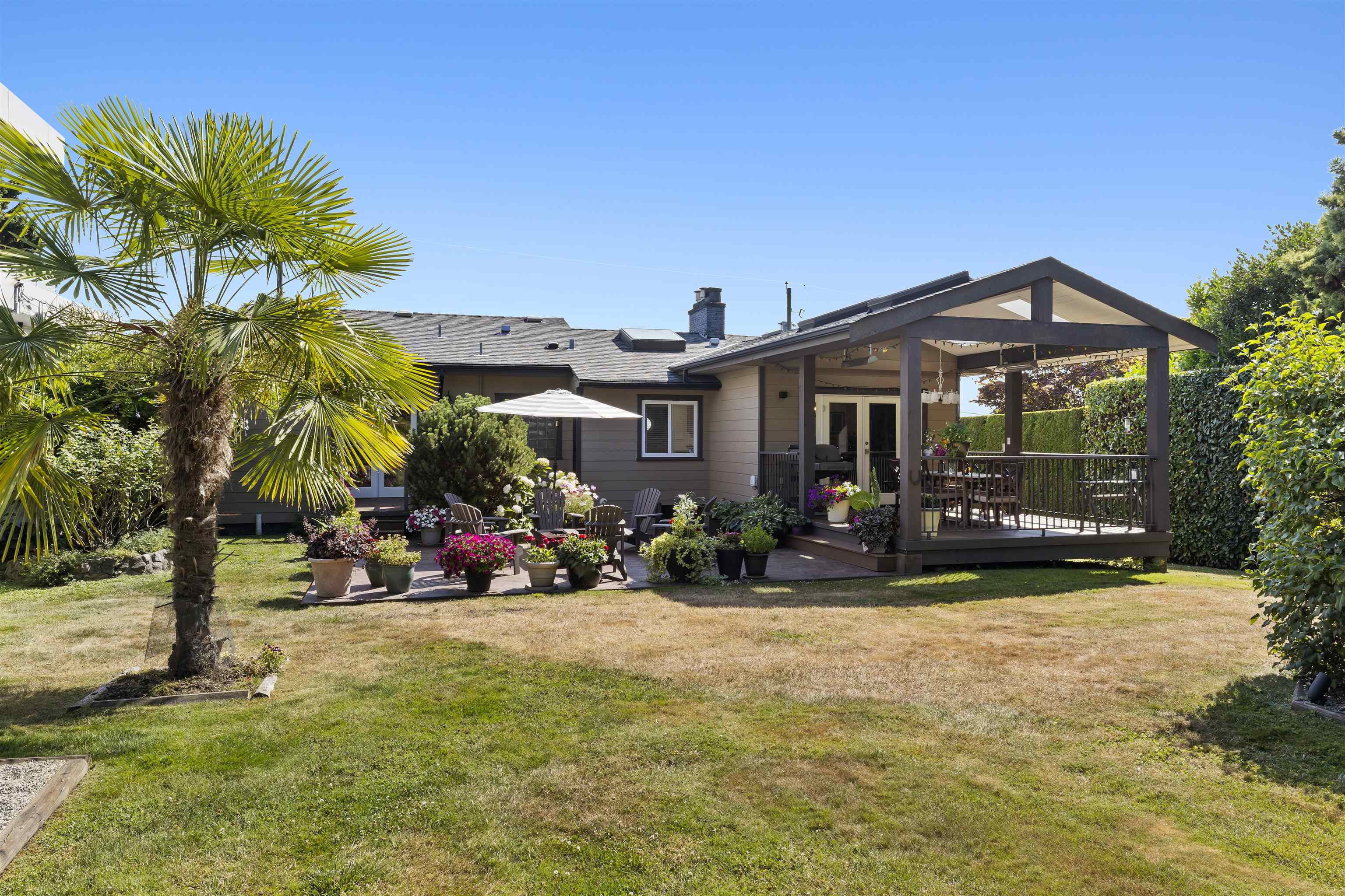 1175 Gordon Avenue, West Vancouver, BC V7T 1P8