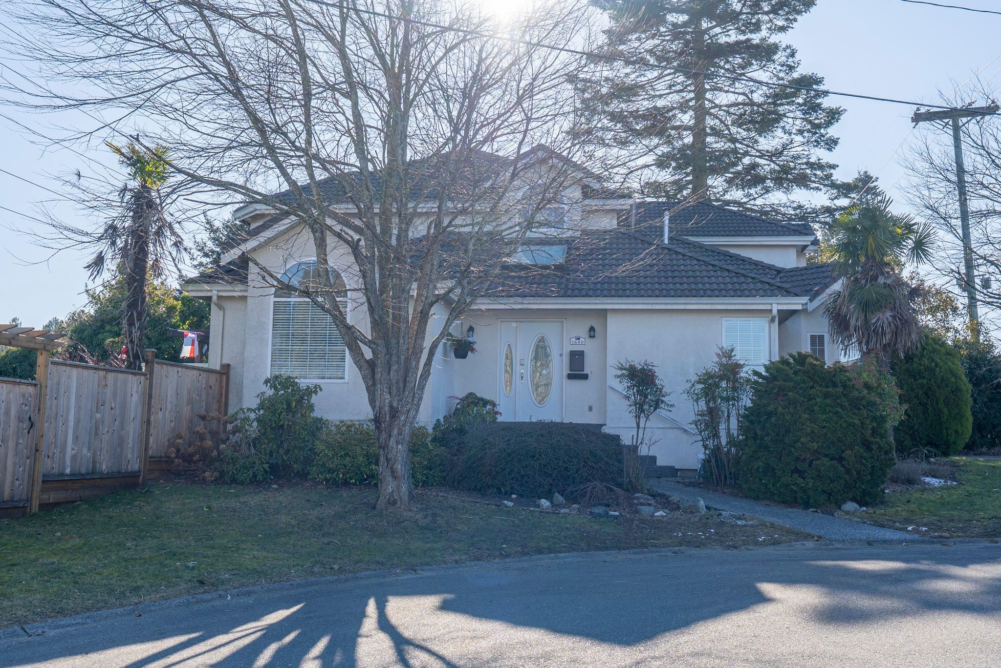 53a Street, Delta, BC V4M 3G4