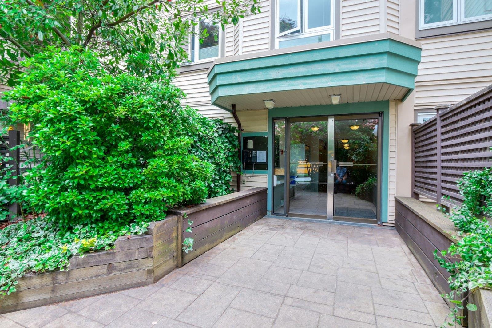 1429 E 4th Ave #101, Vancouver, BC V5N 1J6