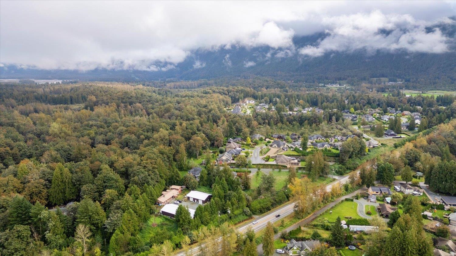 10393 Caryks Rd, Rosedale, BC V0X 1X1