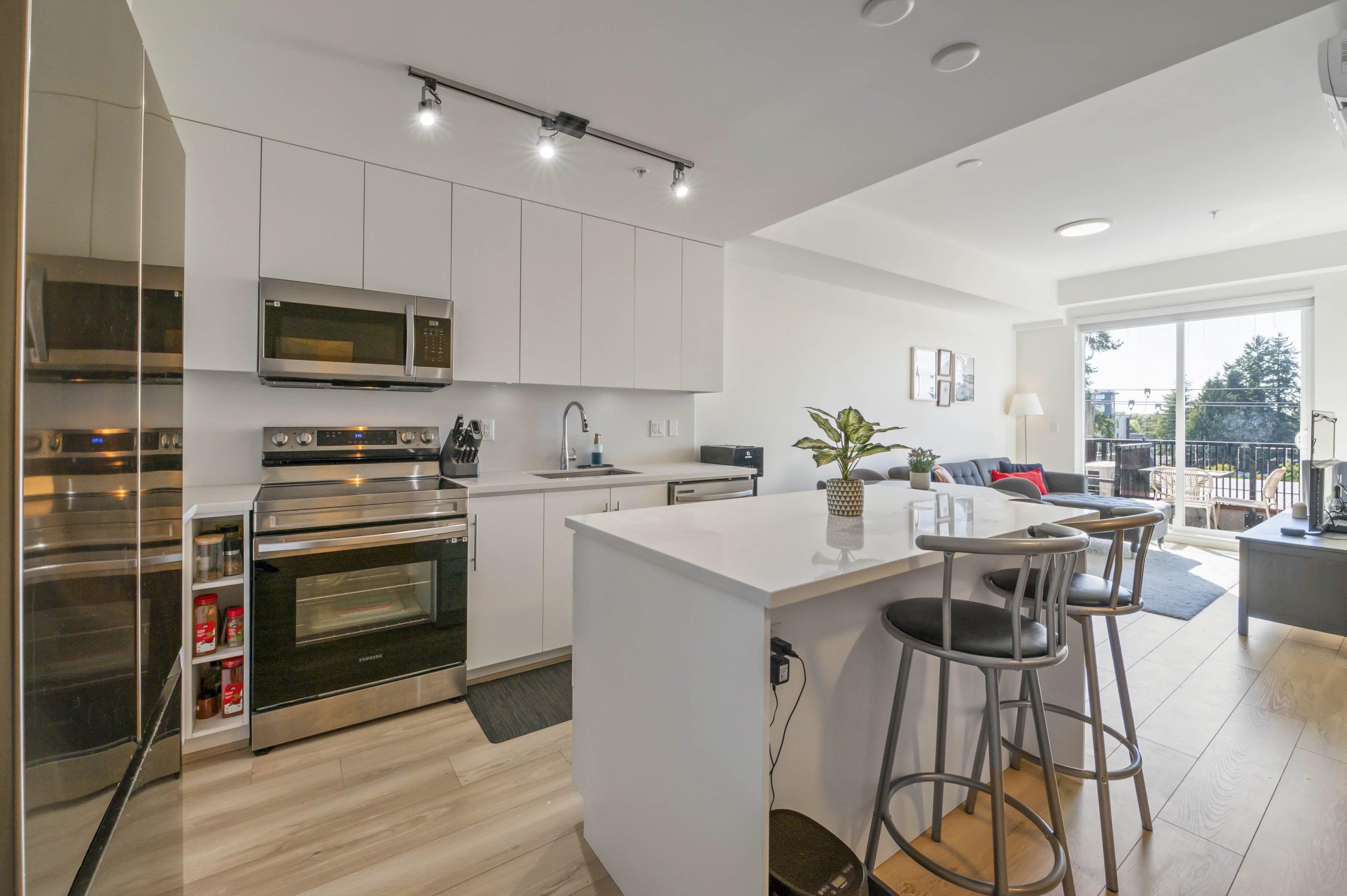 5420 208 St #403 #403, Langley, BC V3A 0P8