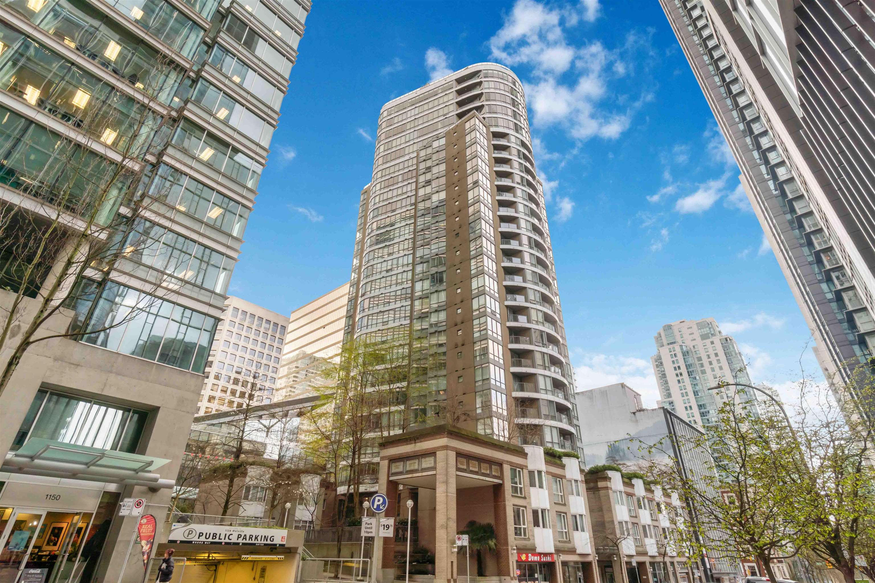 1166 Melville Street #701, Vancouver, BC V6E 4P5