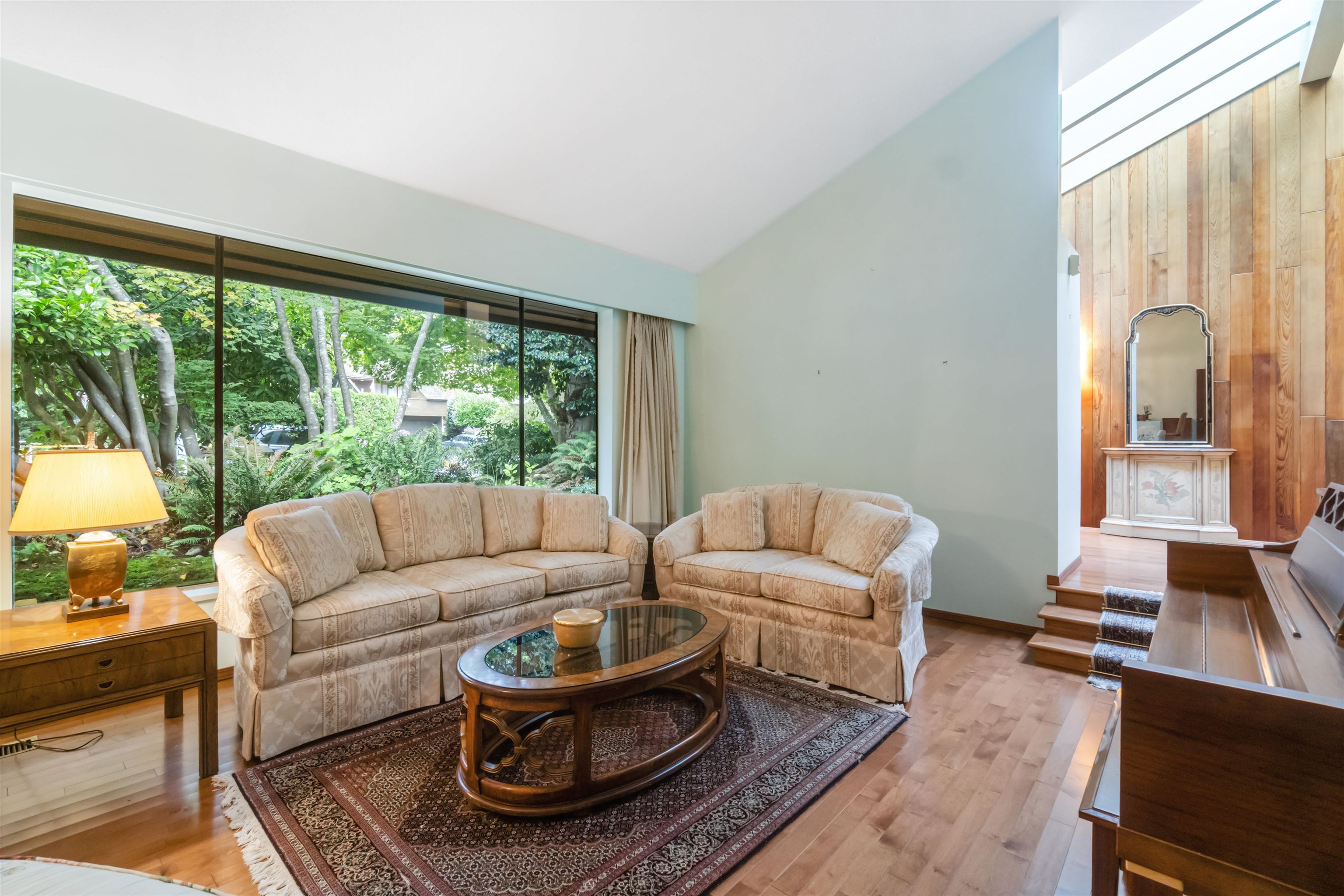 4262 Yuculta Crescent, Vancouver, BC V6N 3R5