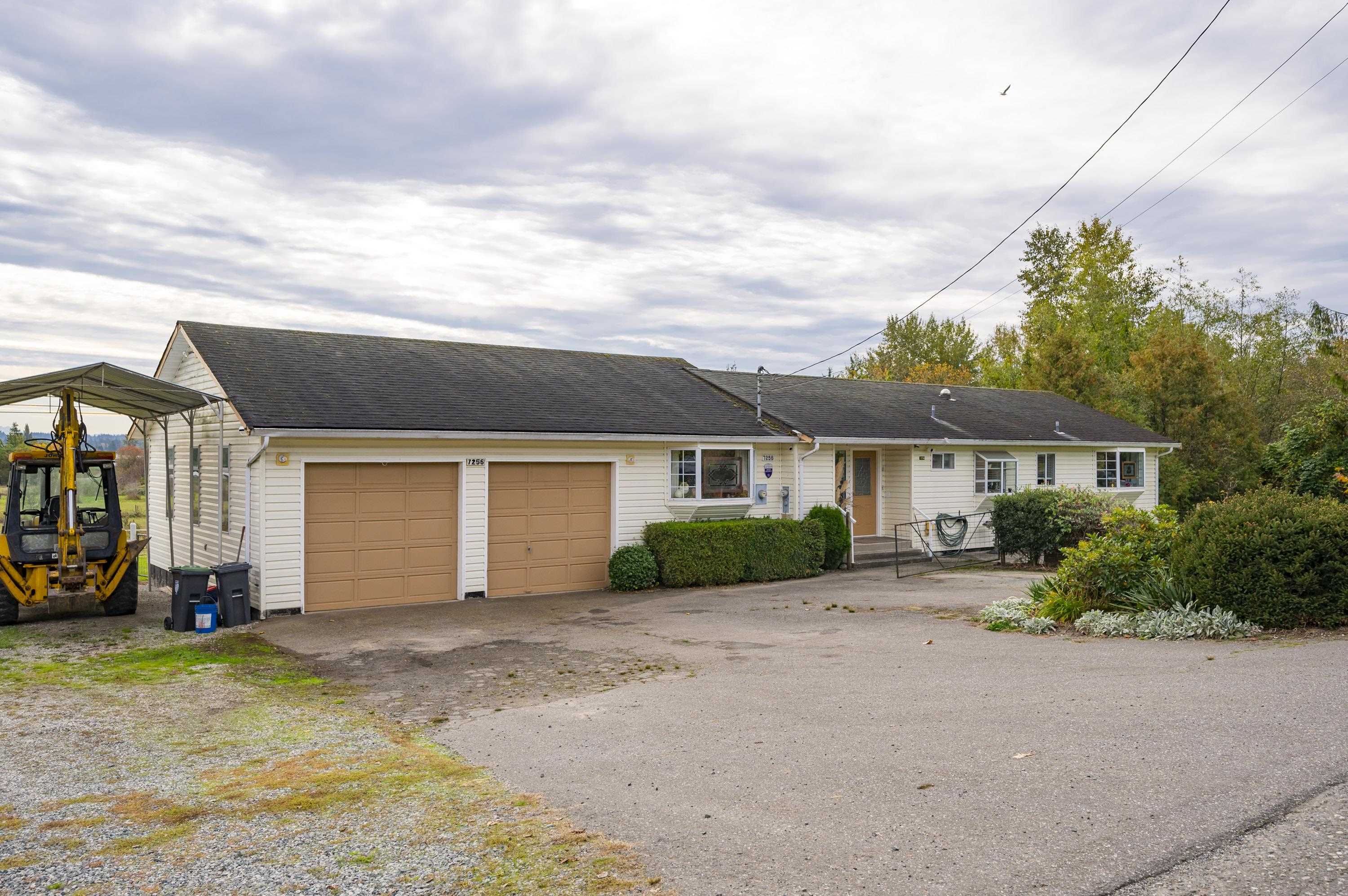 7256 Smith Crescent, Langley, BC V2Y 2R4