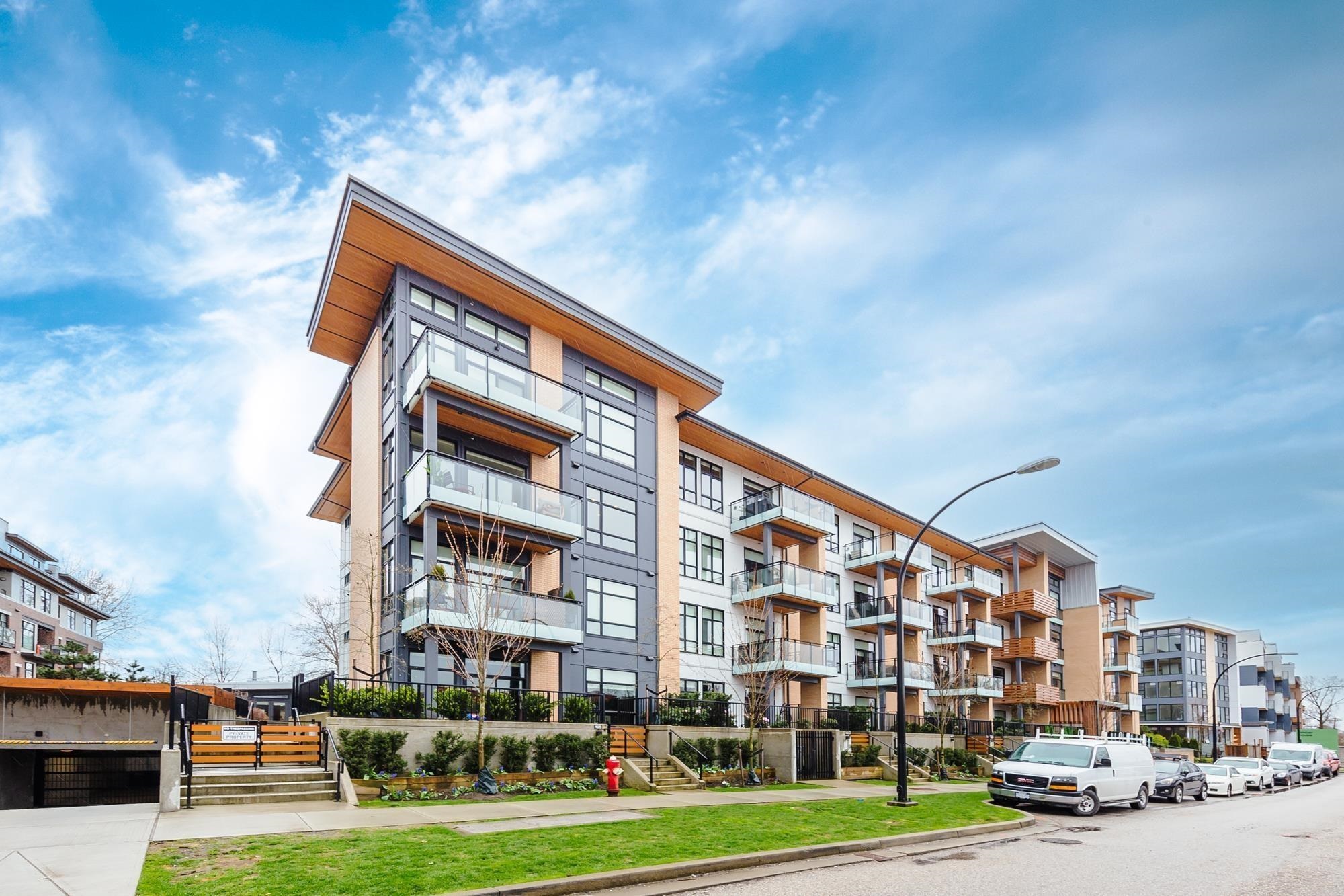 300 Salter Street #401, New Westminster, BC V3M 0L9