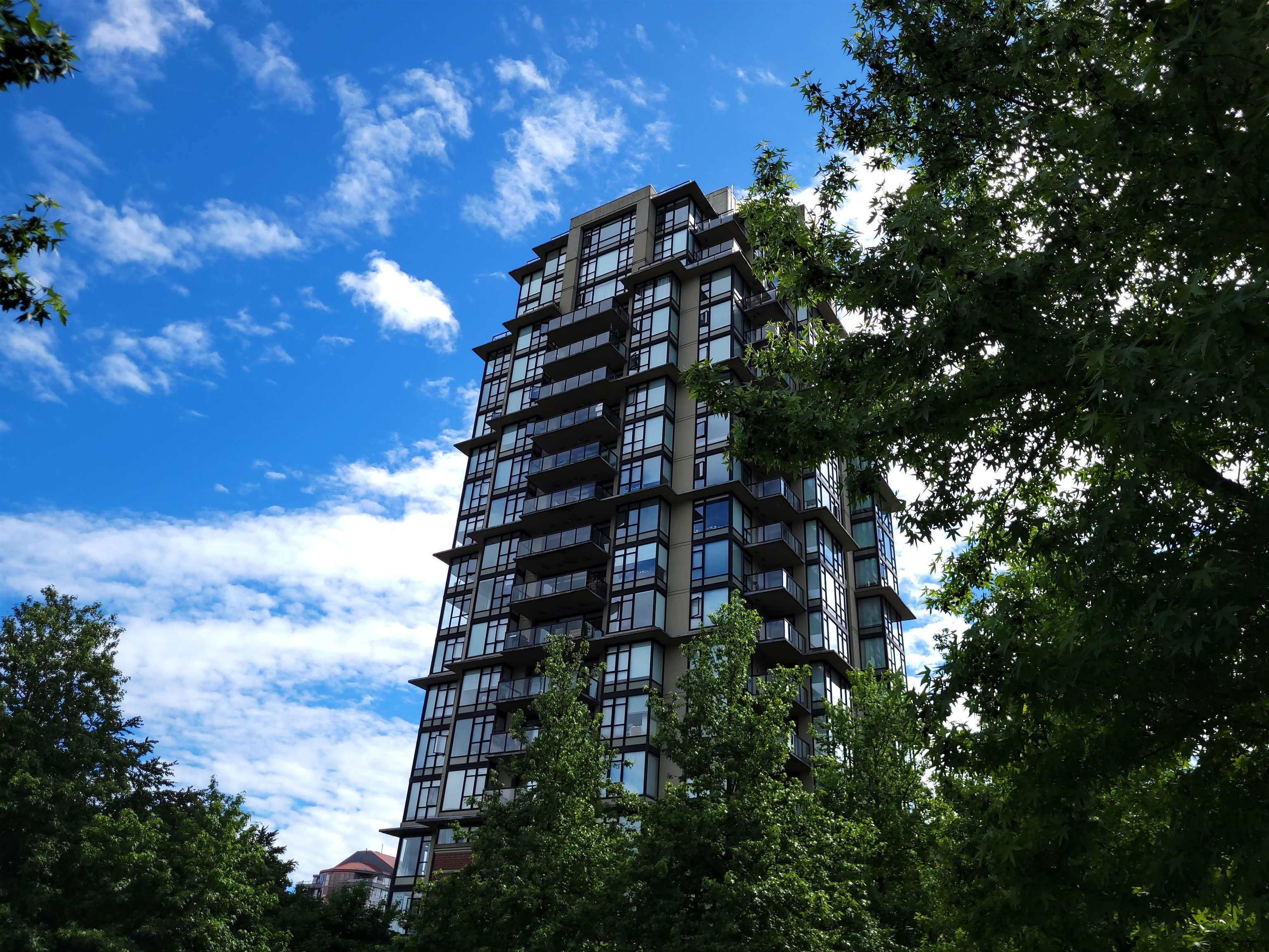 11 East Royal Avenue #1101, New Westminster, BC V3L 0A8