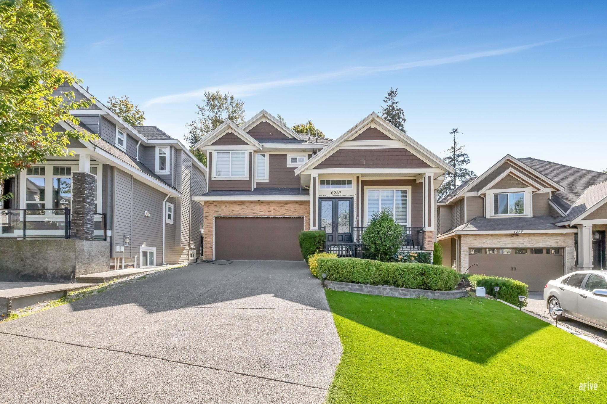 148a Street, Surrey, BC V3W 2W9