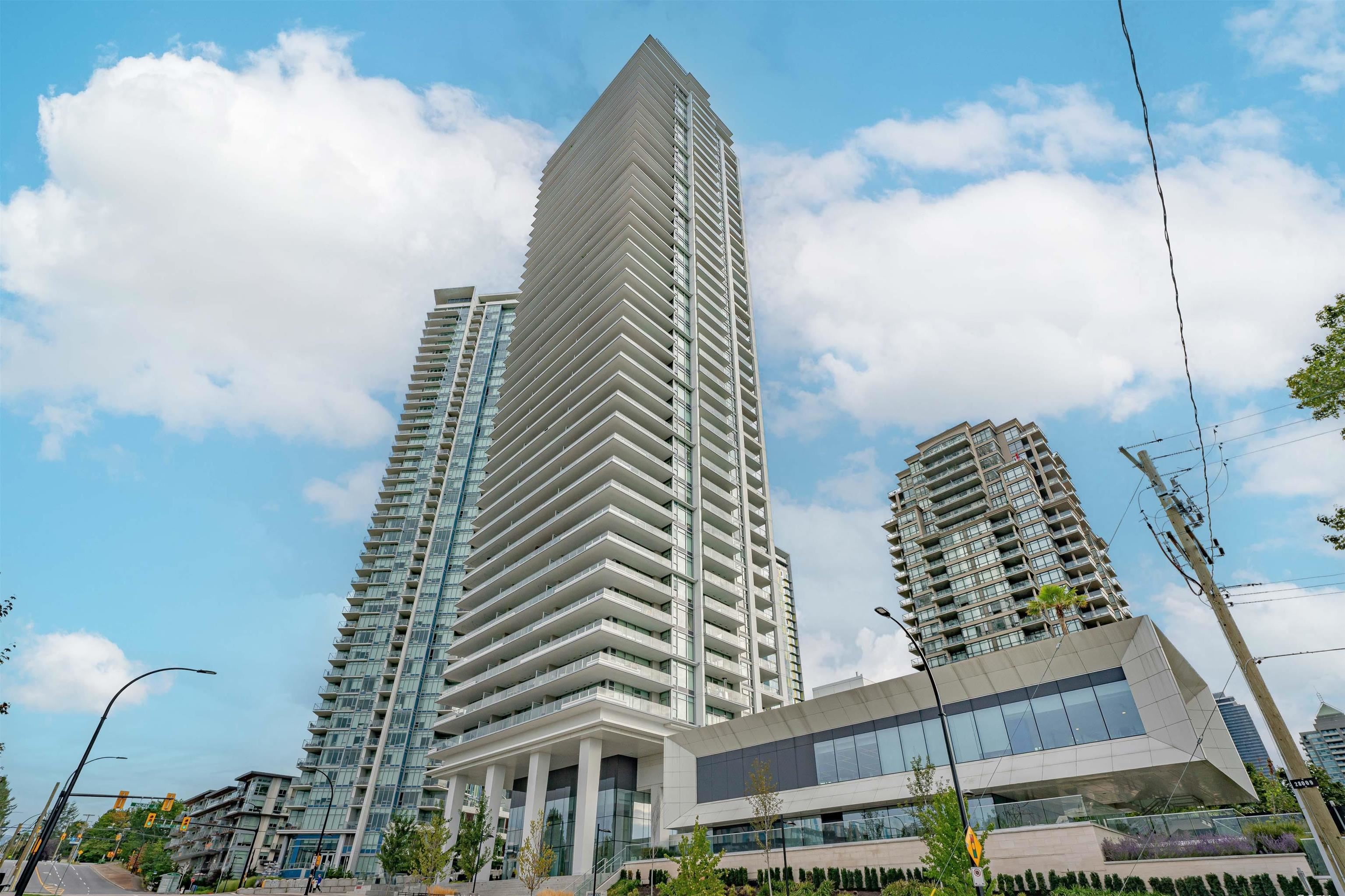 1888 Gilmore Avenue #3406, Burnaby, BC V5C 0L2