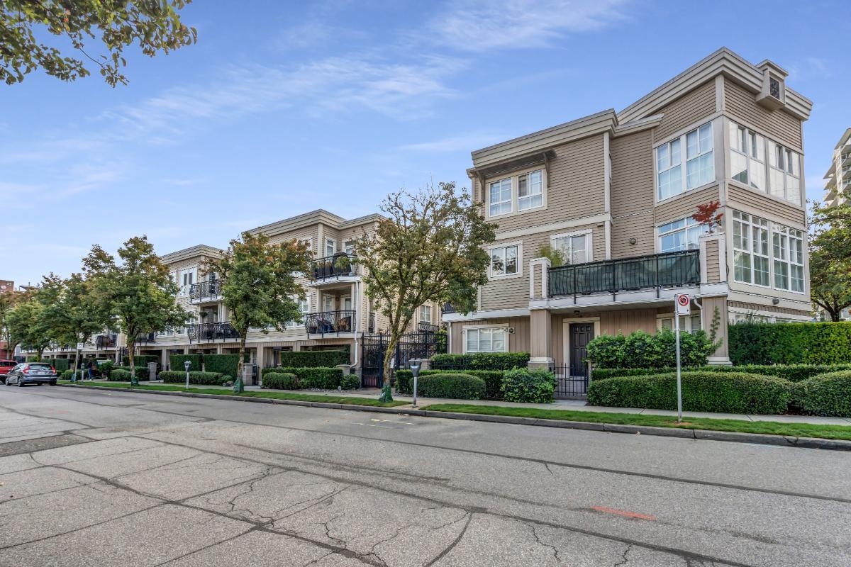 678 West 7th Avenue #314, Vancouver, BC V5Z 1B5