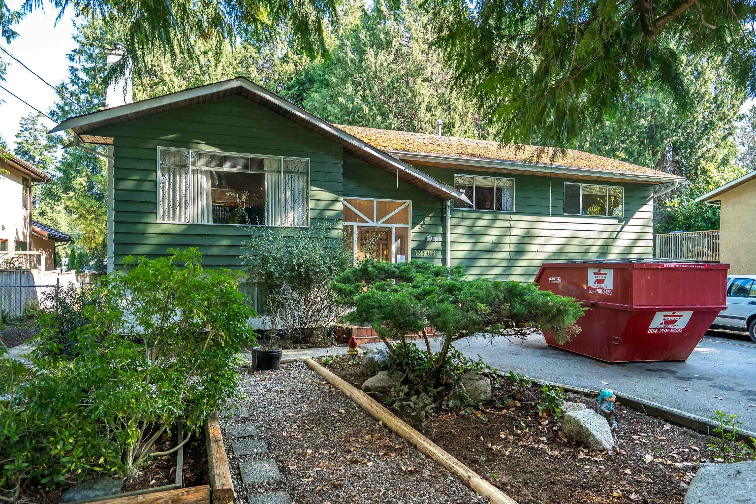 26 Avenue, Surrey, BC V4A 2K6