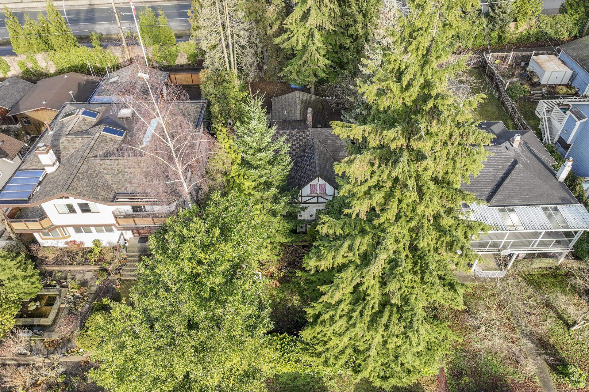 234 24th Street East, North Vancouver, BC V7L 3E7