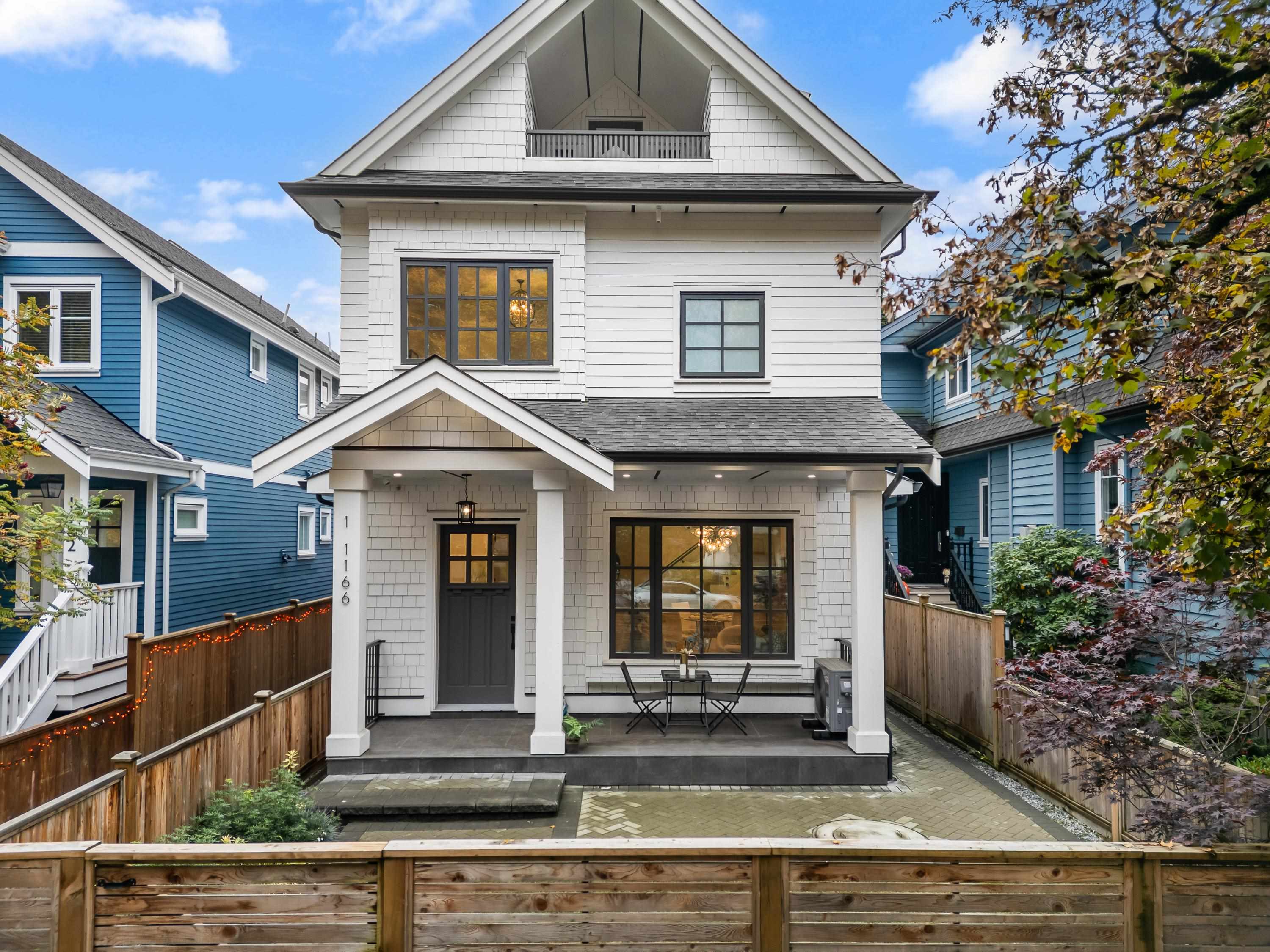 1166 East 11th Avenue #1, Vancouver, BC V5T 2G3