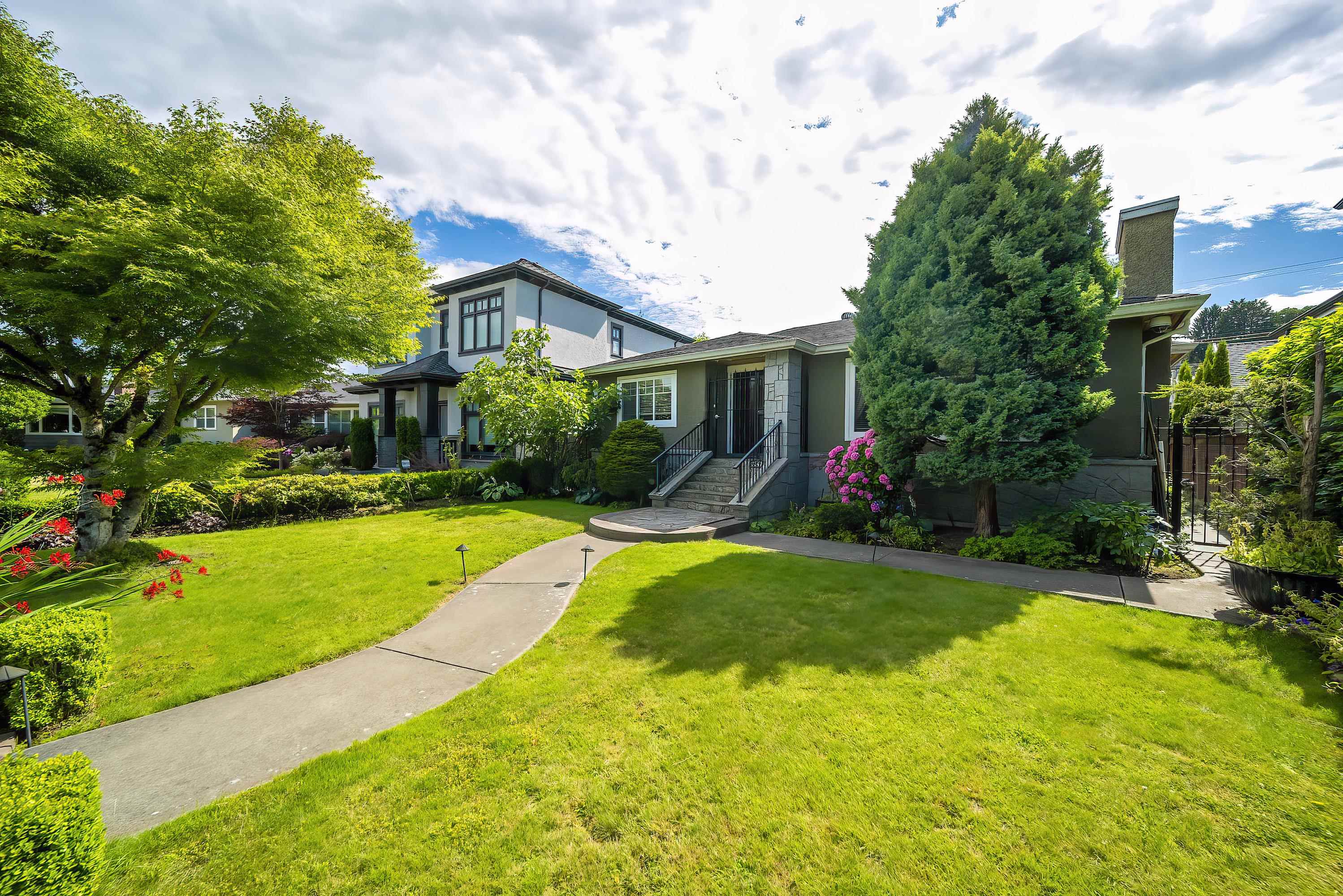 3347 Musqueamview Street, Vancouver, BC V6L 2T3