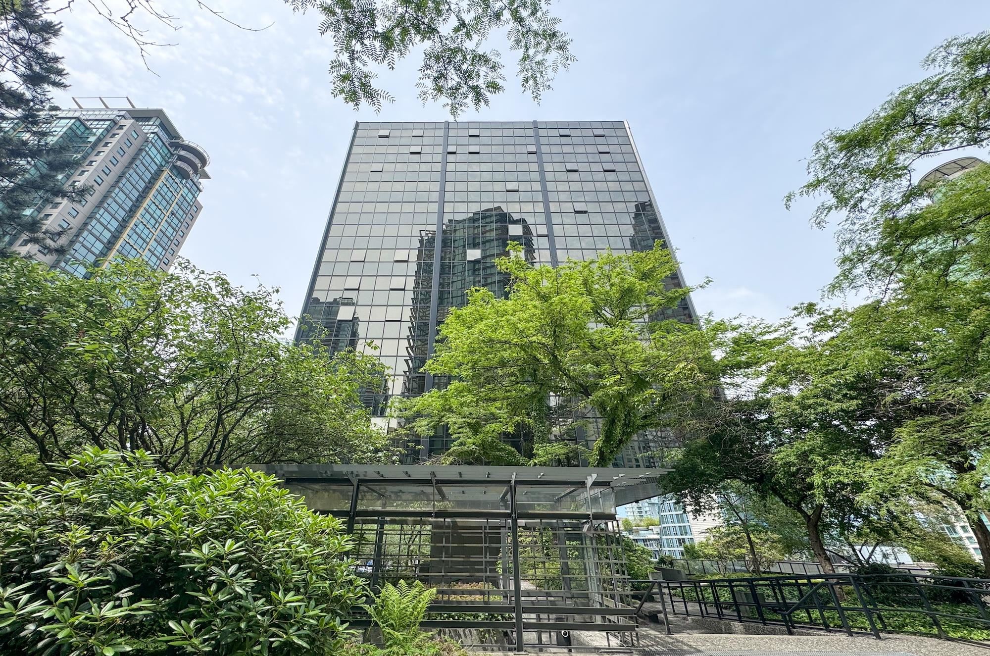 1333 West Georgia Street #409, Vancouver, BC V6E 4V3