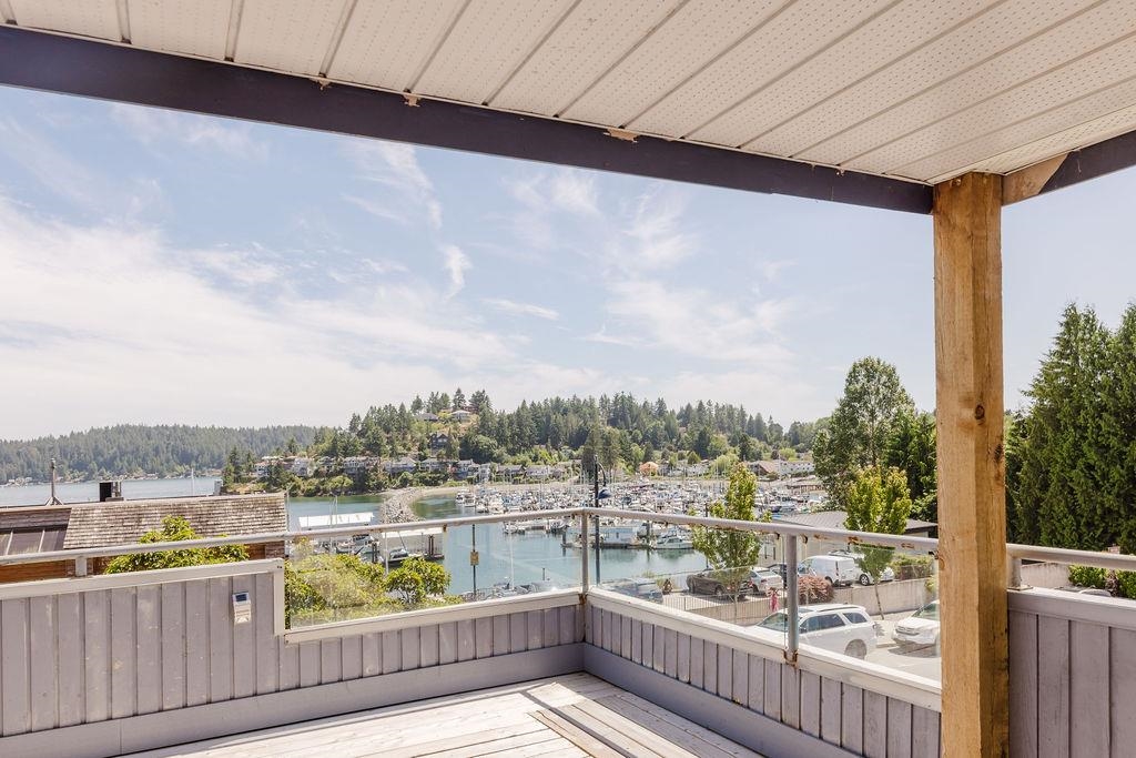 291 Periwinkle Lane #6, Gibsons, BC V0N 1V0