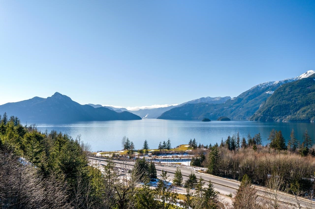 800 Ocean Crest Drive, West Vancouver, BC V0N 3Z2