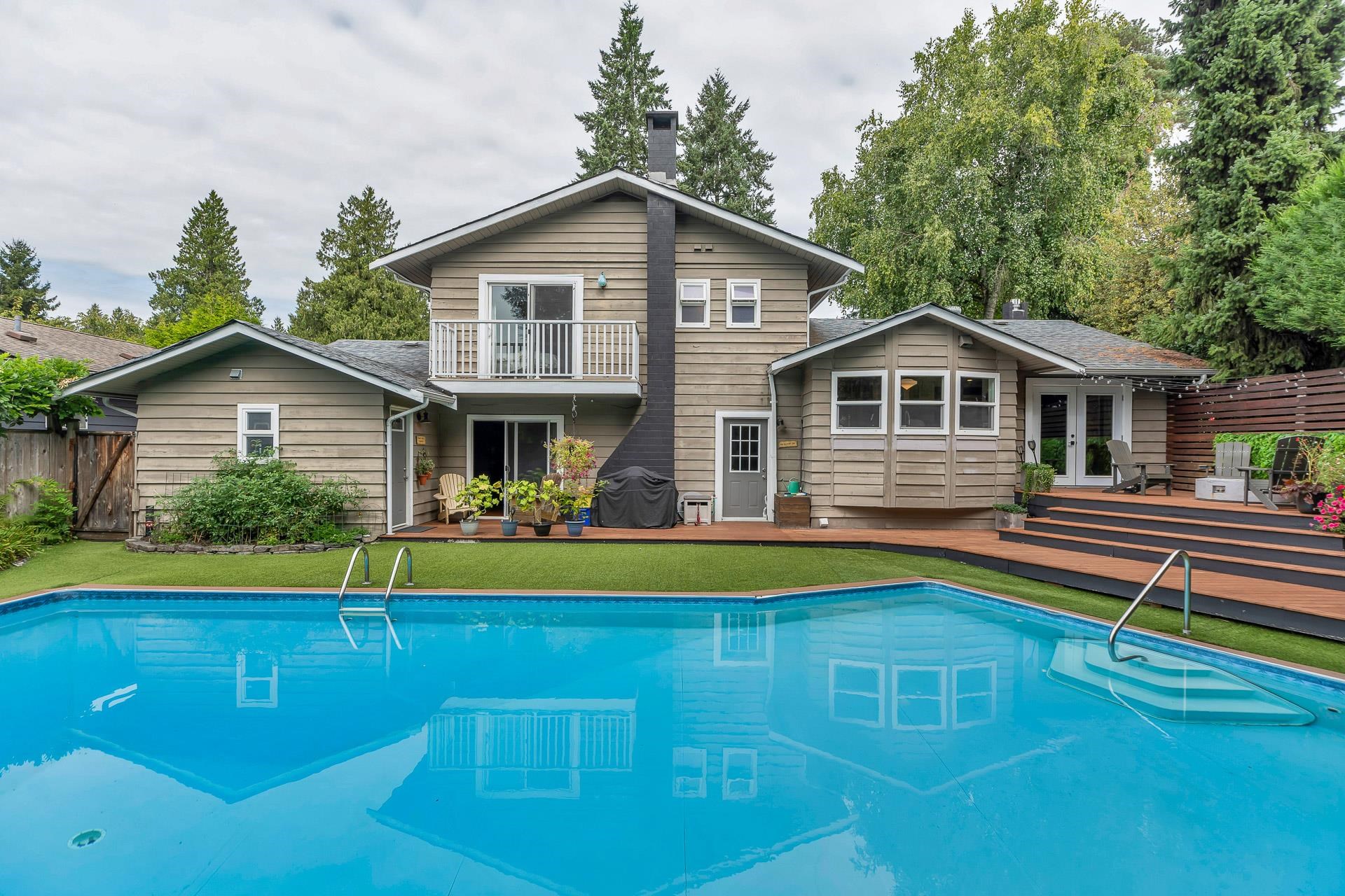 116a Avenue, Pitt Meadows, BC V3Y 1P4